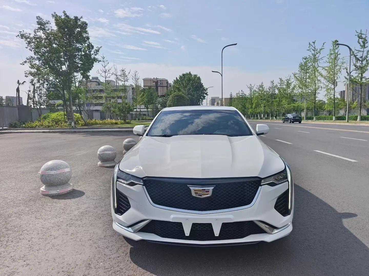 Cadillac CT4 2022 28T fashion model 2