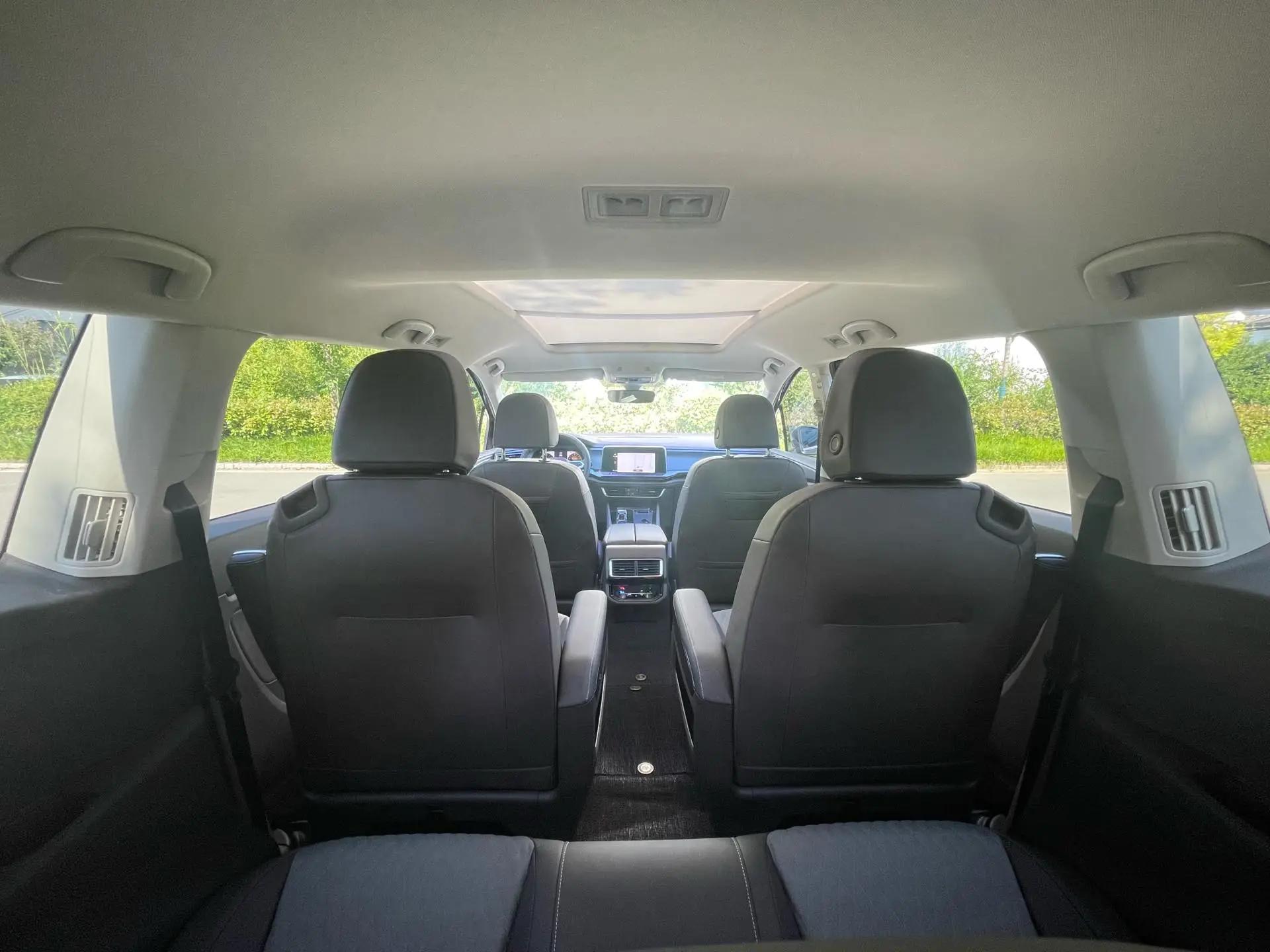 Volkswagen 2024 models of Viran (Viloran) 2.0TSI 330TSI Deluxe Edition Automatic Gear 4