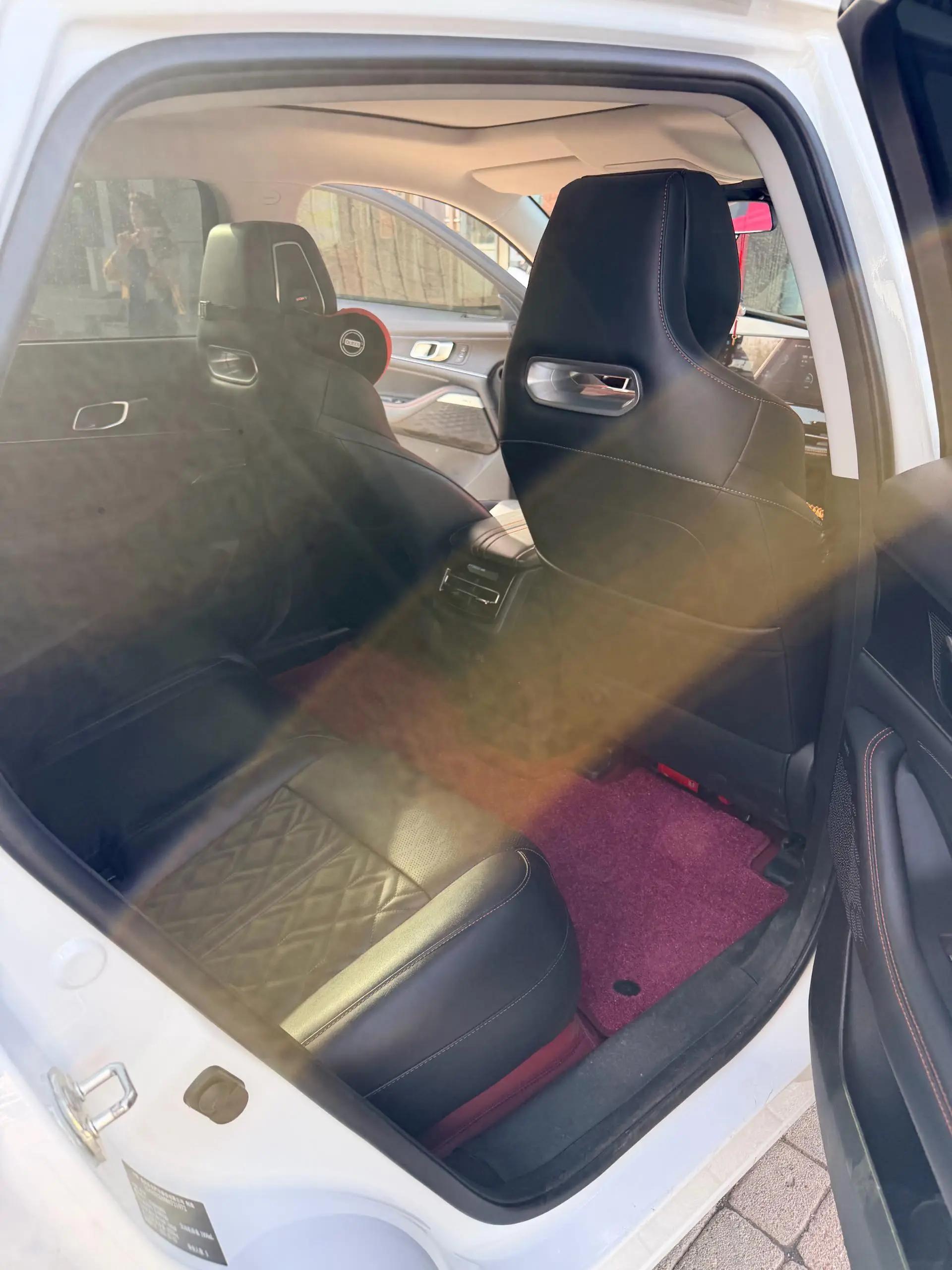 ChangAn UNI-K 2021 2.0T Luxury Model 4
