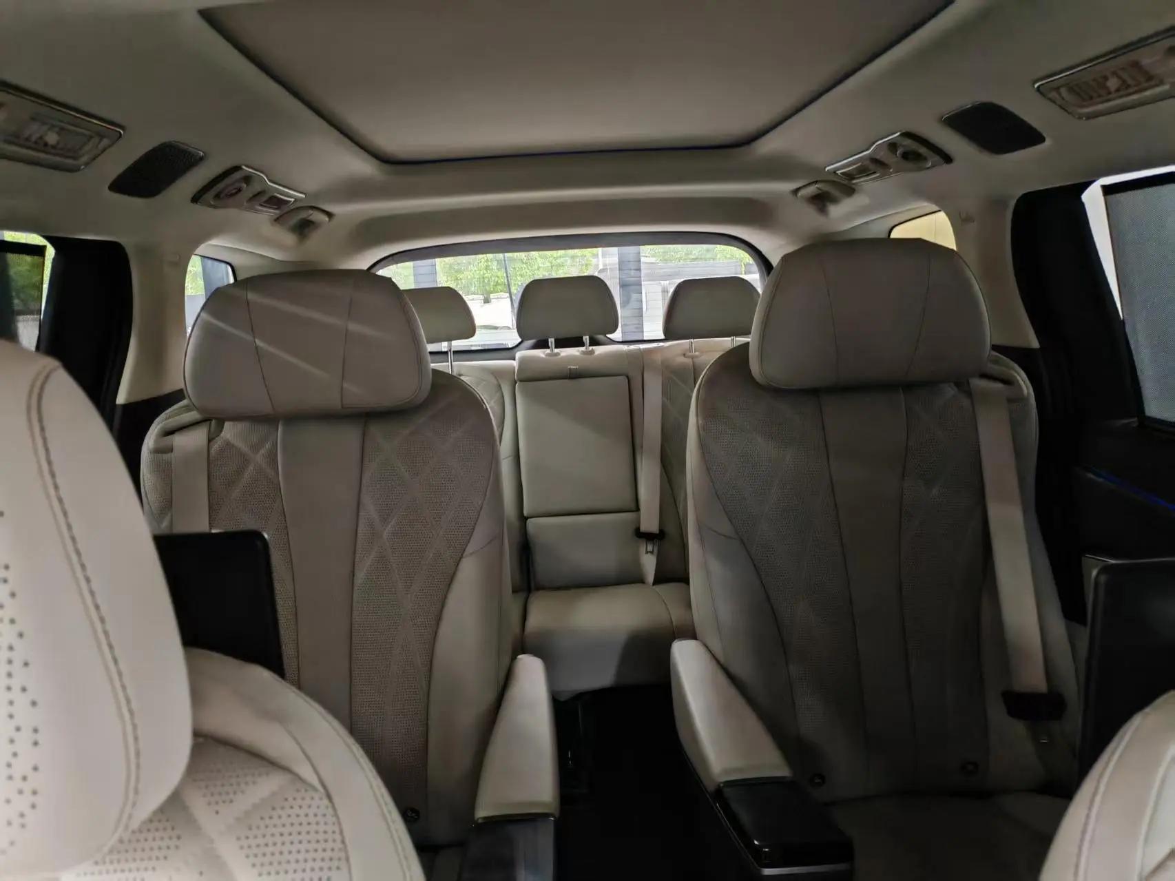 Denza 2025 Denza D9 DM-i 1.5T stepless intelligent driving version 1020 four-wheel drive exclusive automatic transmission 8
