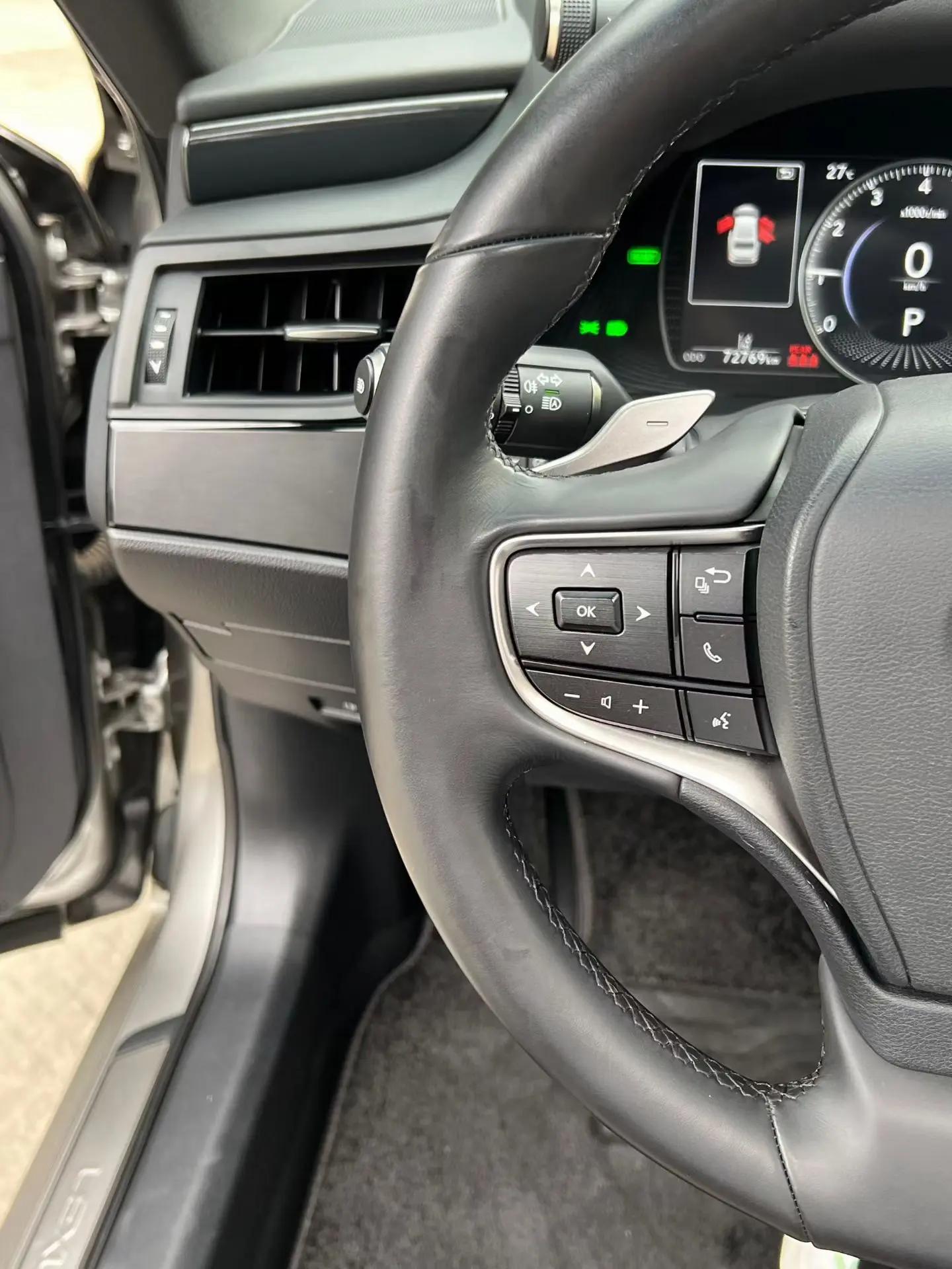 Lexus ES 2021 300h Excellent Edition 5