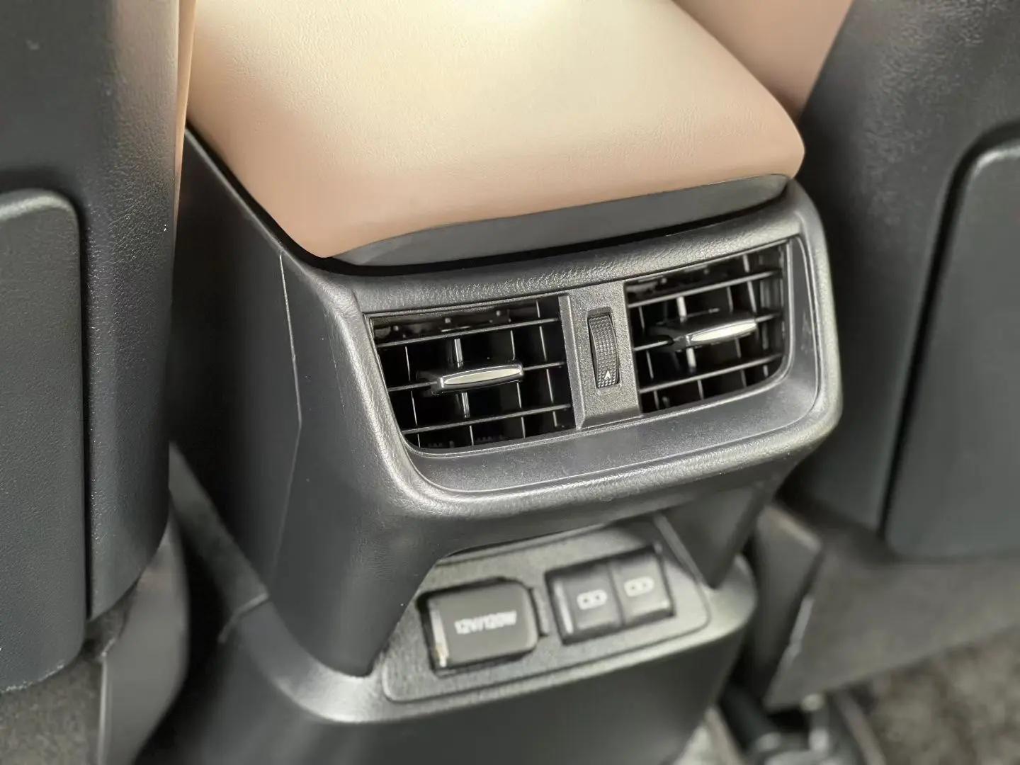 Lexus ES 2021 300h Excellent Edition 6