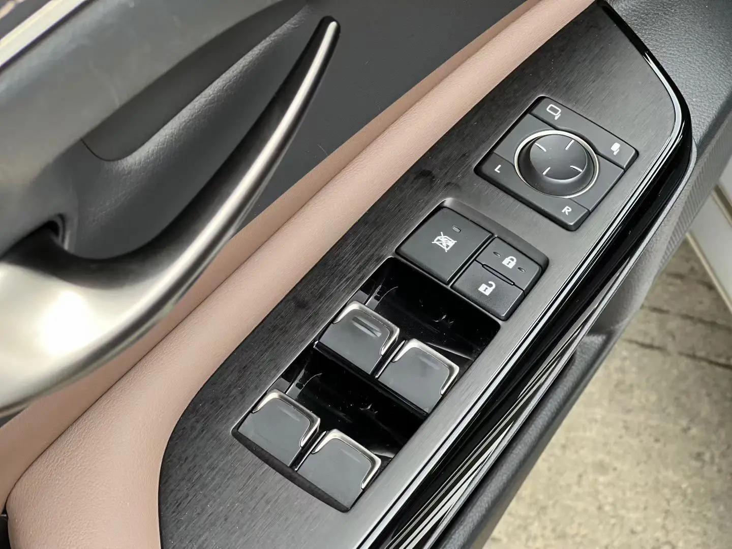 Lexus ES 2021 300h Excellent Edition 9