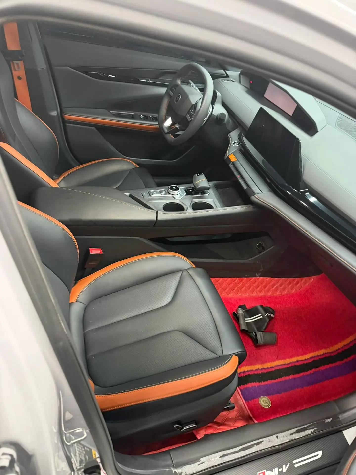 ChangAn 2023 UNI-V 1.5T Prestige Automatic 7