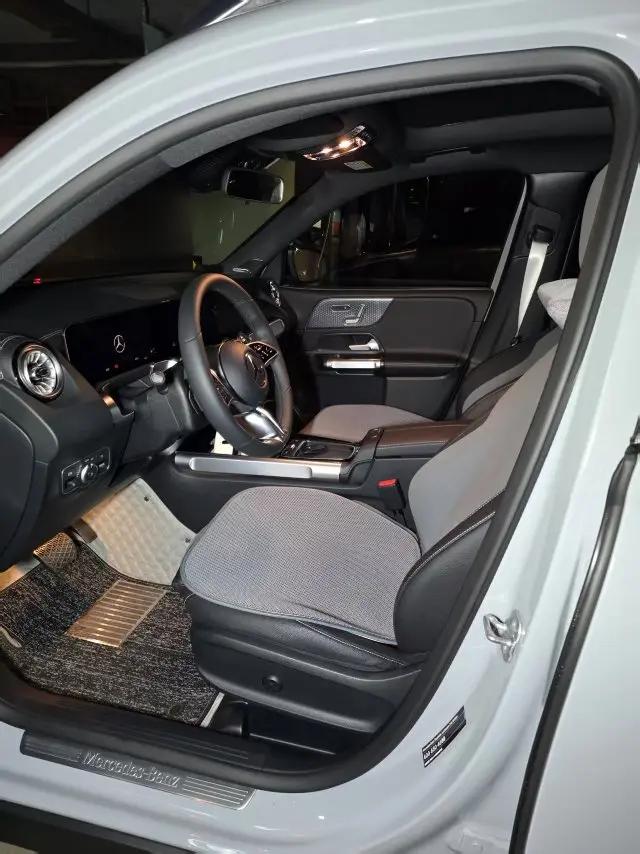 Mercedes Benz GLB 2026 GLB 220 48V 2.0T Collection Edition Automatic Gear 2