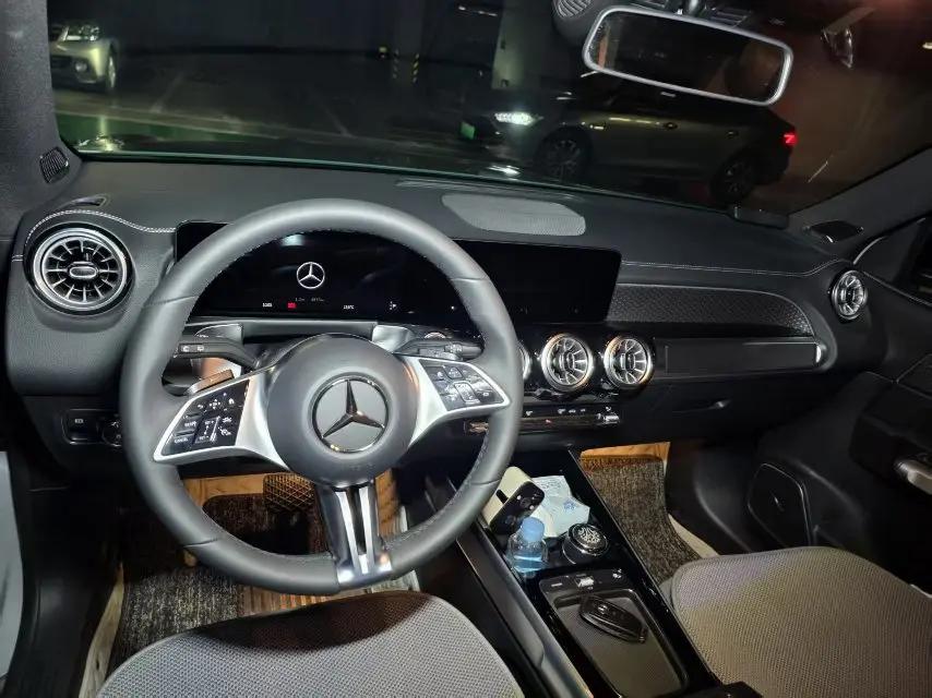 Mercedes Benz GLB 2026 GLB 220 48V 2.0T Collection Edition Automatic Gear 3