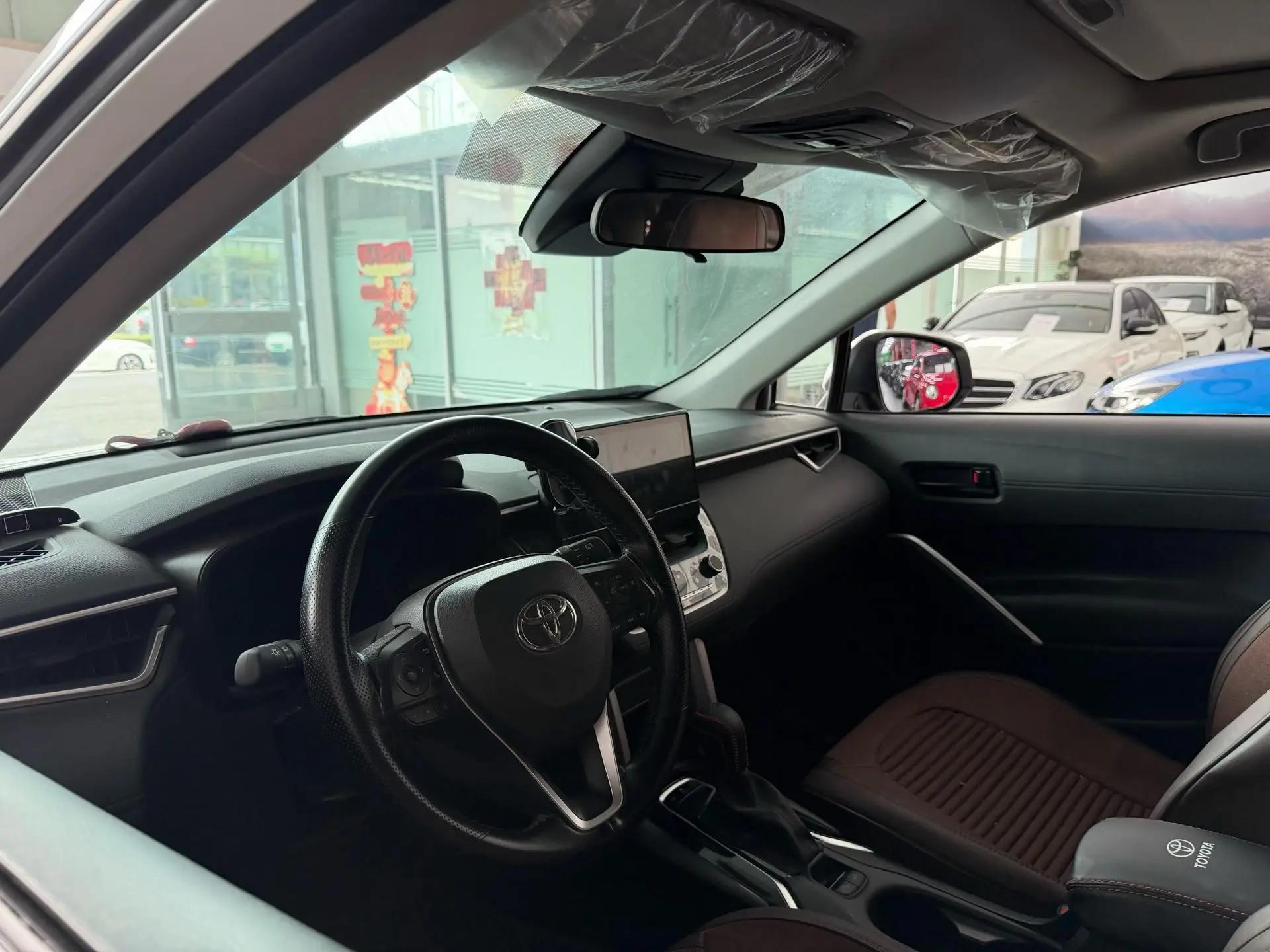 Toyota 2024 Front Landa 2.0 Stepless Leading Edition Automatic Gear 4