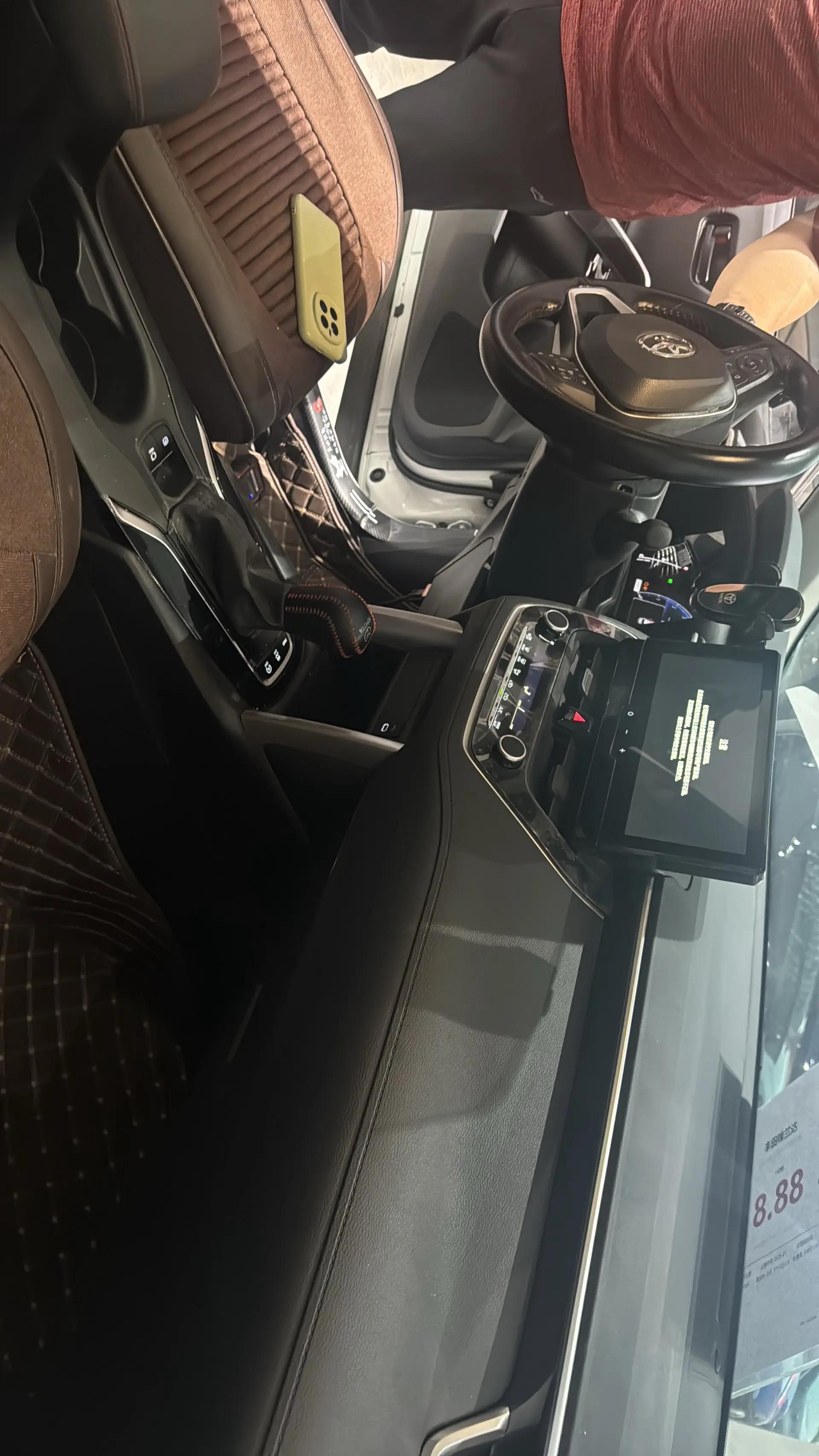 Toyota 2024 Front Landa 2.0 Stepless Leading Edition Automatic Gear 5