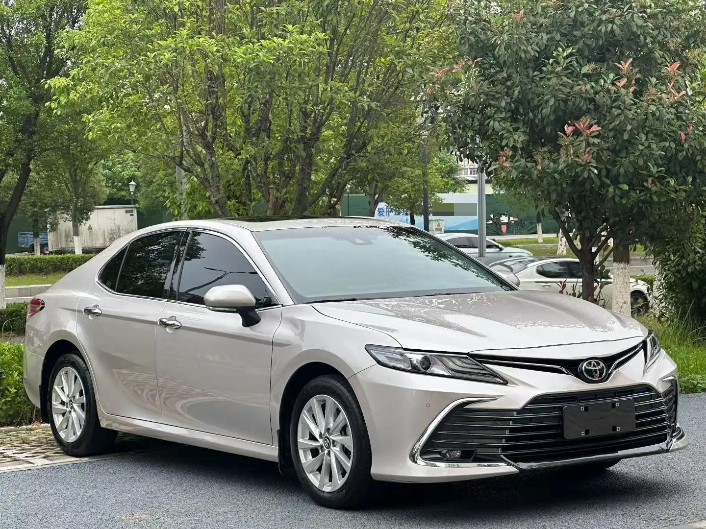 Camry 2021 2.0G Deluxe Edition 2