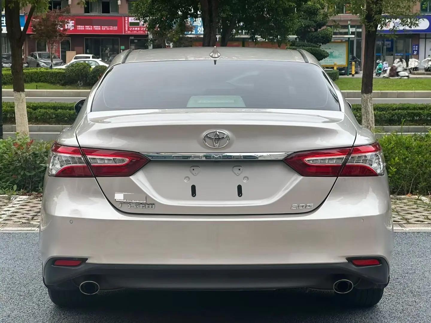 Camry 2021 2.0G Deluxe Edition 8