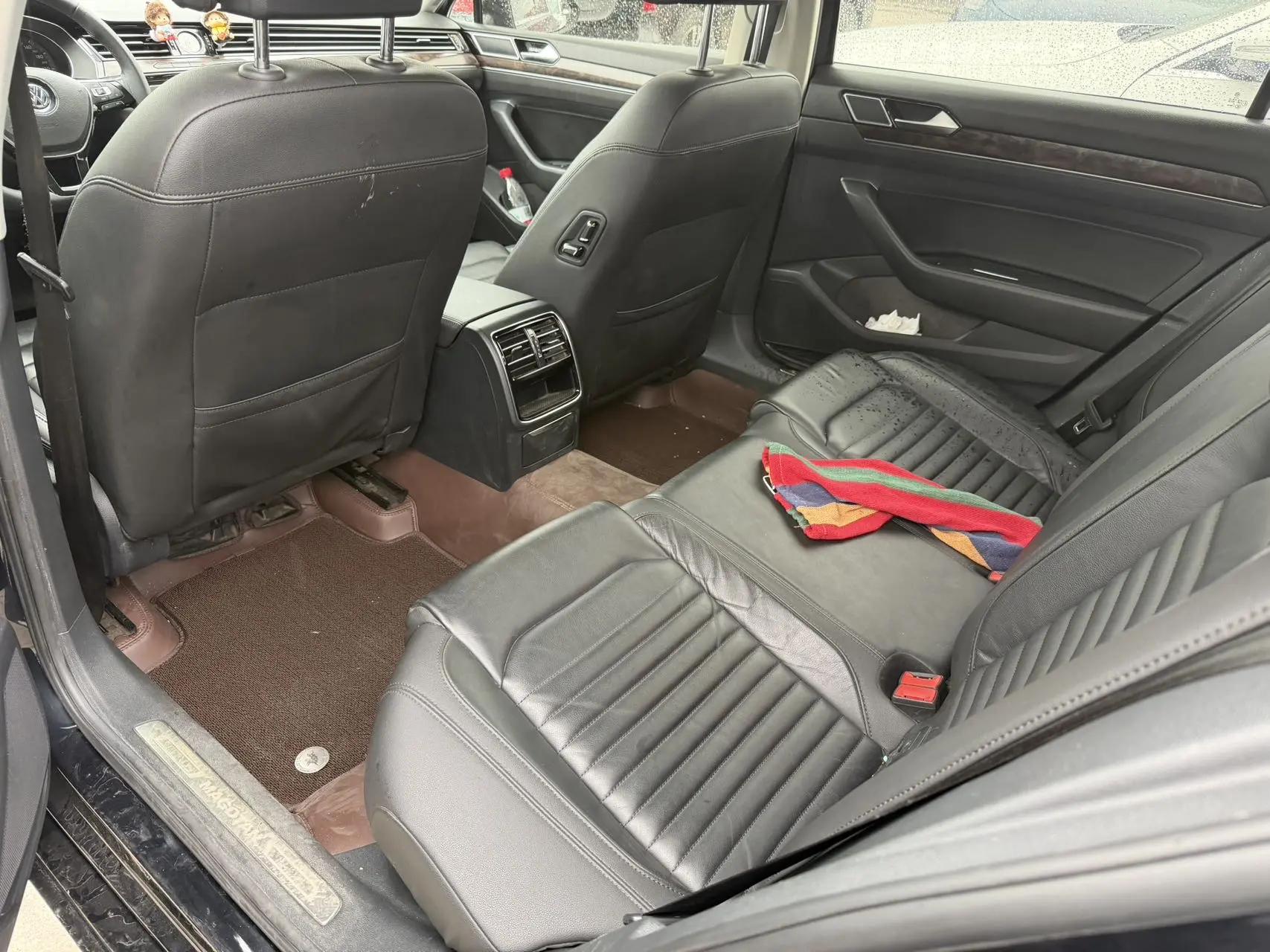 Magotan 2019 330TSI DSG Leading National V 6