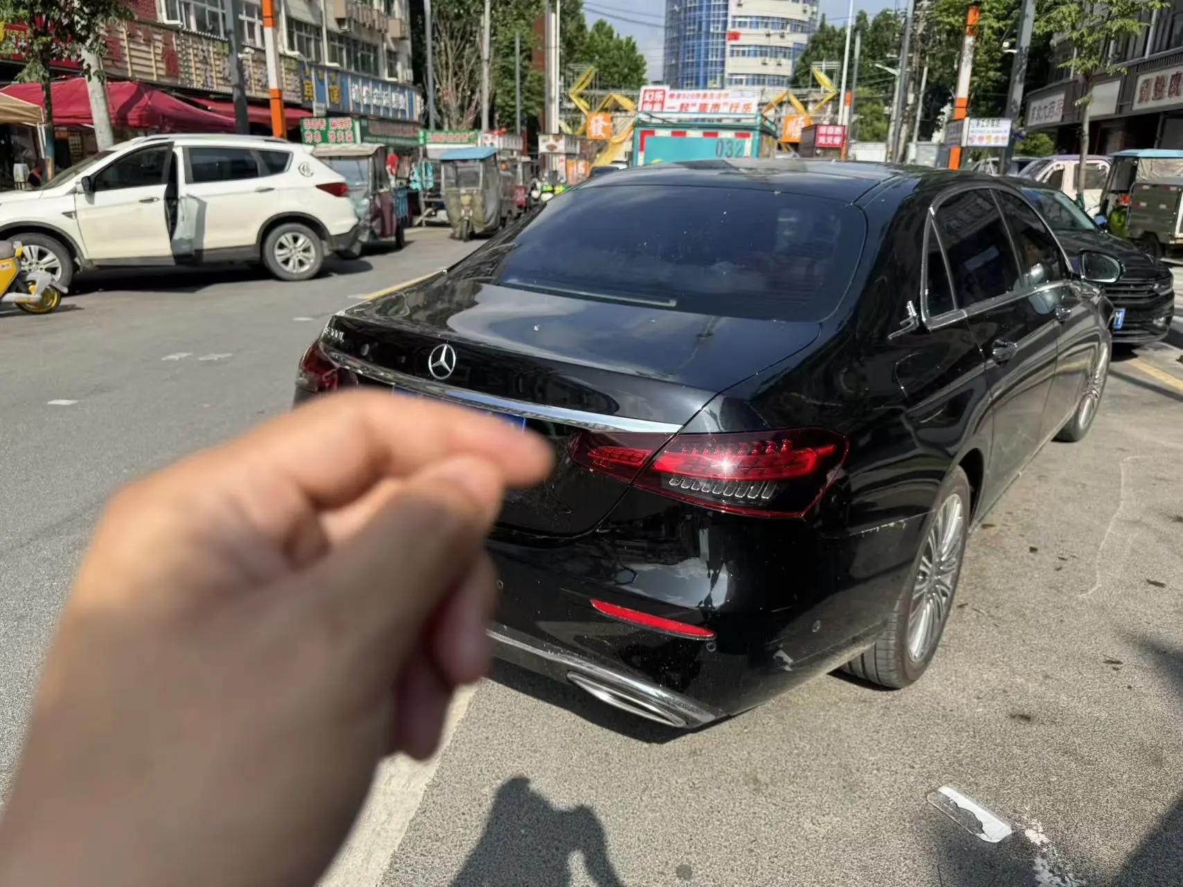 Mercedes Benz E Class 2023 E 300 L Luxury Model 8