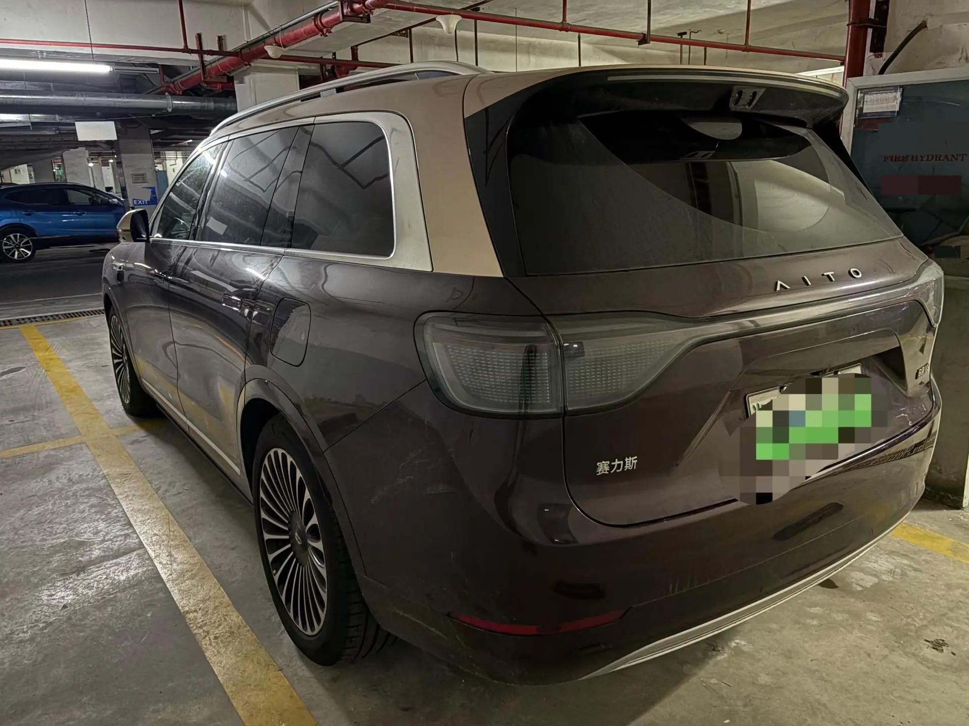 AITO 2025 AITO M9 extended range Ultra version 52kWh 6-seat version (896-line laser Radar) automatic gear 2