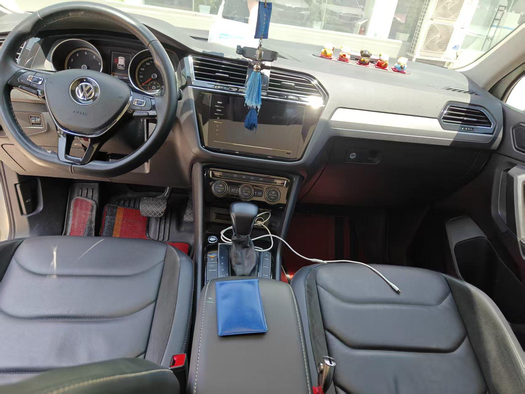 Tiguan L 2020 330TSI Automatic Two-Drive Panoramic Comfort Edition VI 3