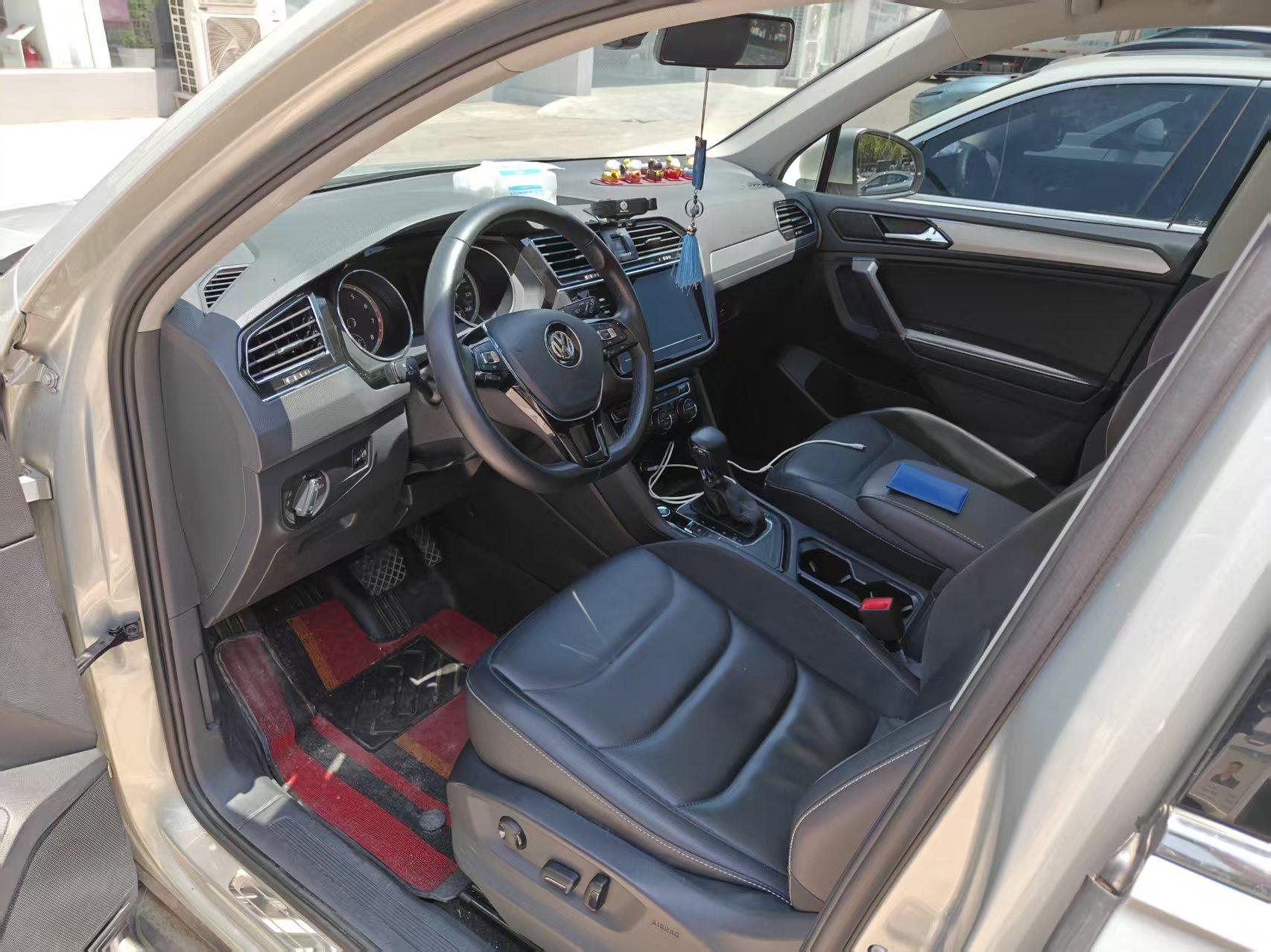 Tiguan L 2020 330TSI Automatic Two-Drive Panoramic Comfort Edition VI 5