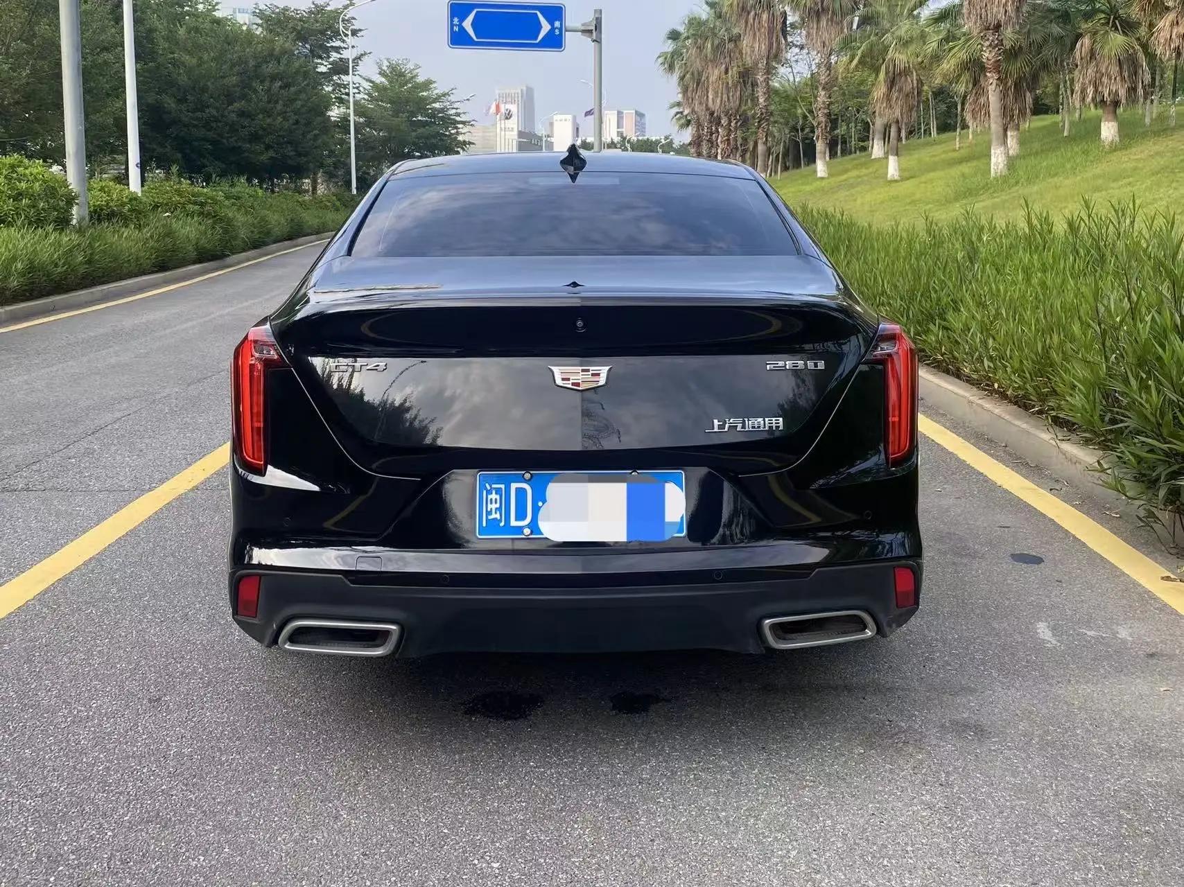Cadillac CT4 2023 28T Luxury Model 5