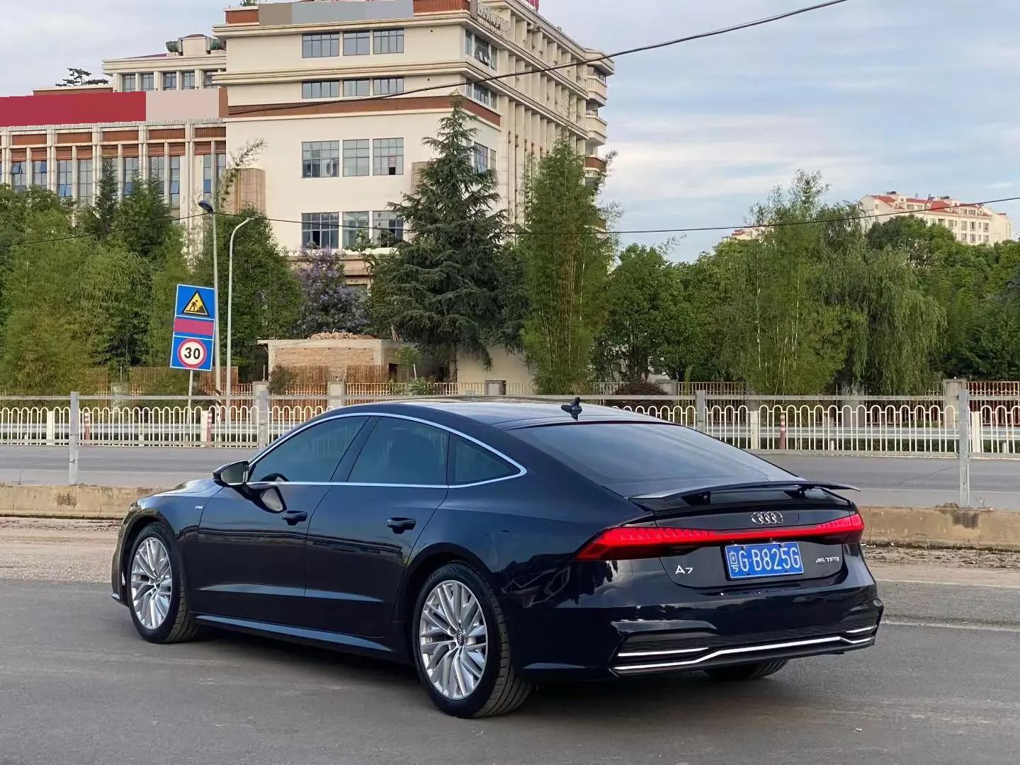 Audi A7 2020 45 TFSI Selection 7