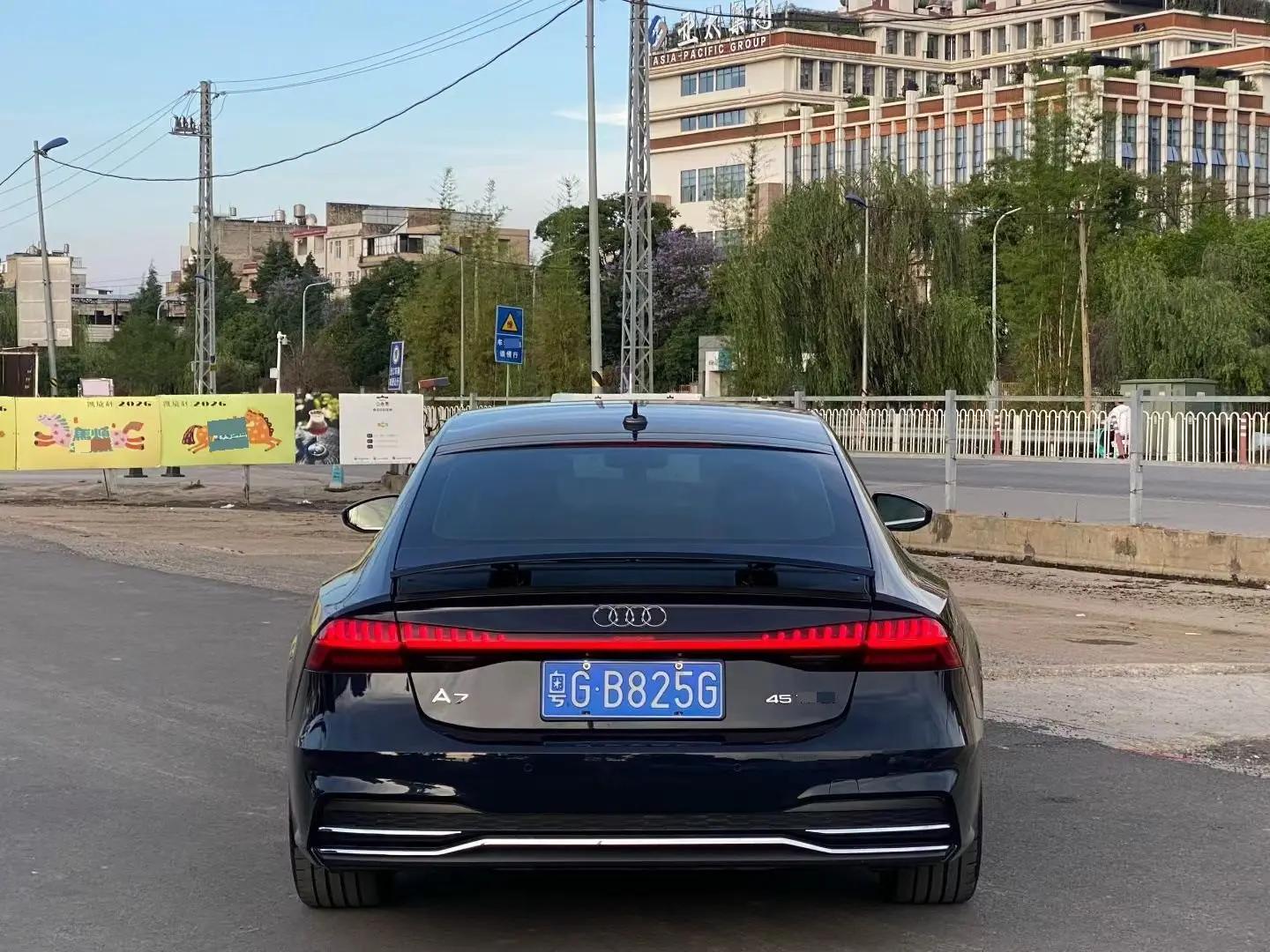 Audi A7 2020 45 TFSI Selection 8