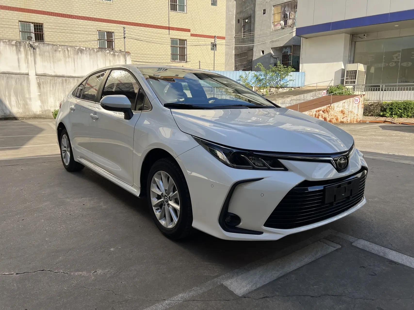 Corolla 2019 1.2T S-CVT GL-i Deluxe Edition 3