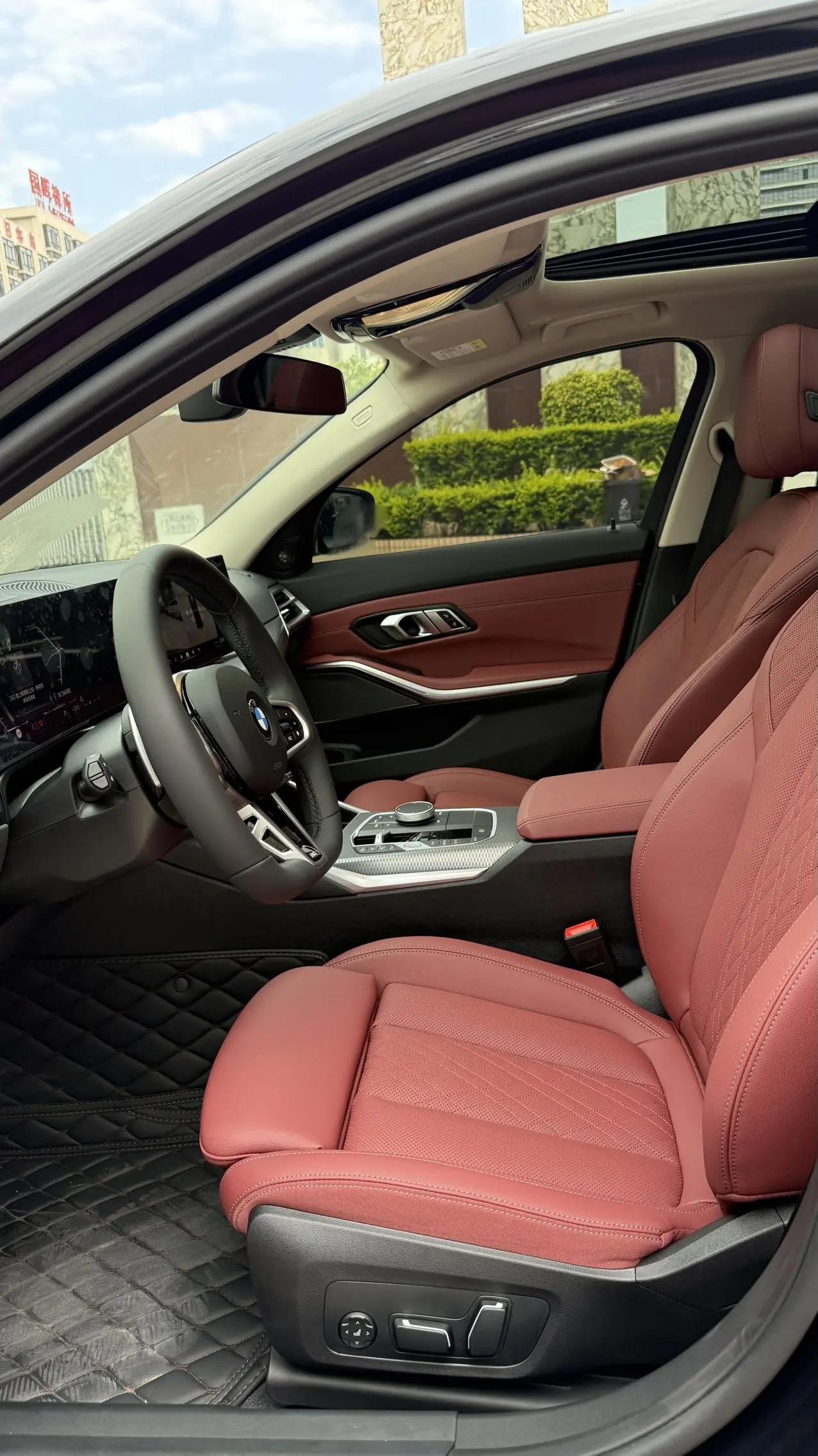 BMW 3 Series 2025 Model 330Li 2.0T M Sport Night Edition Automatic 4