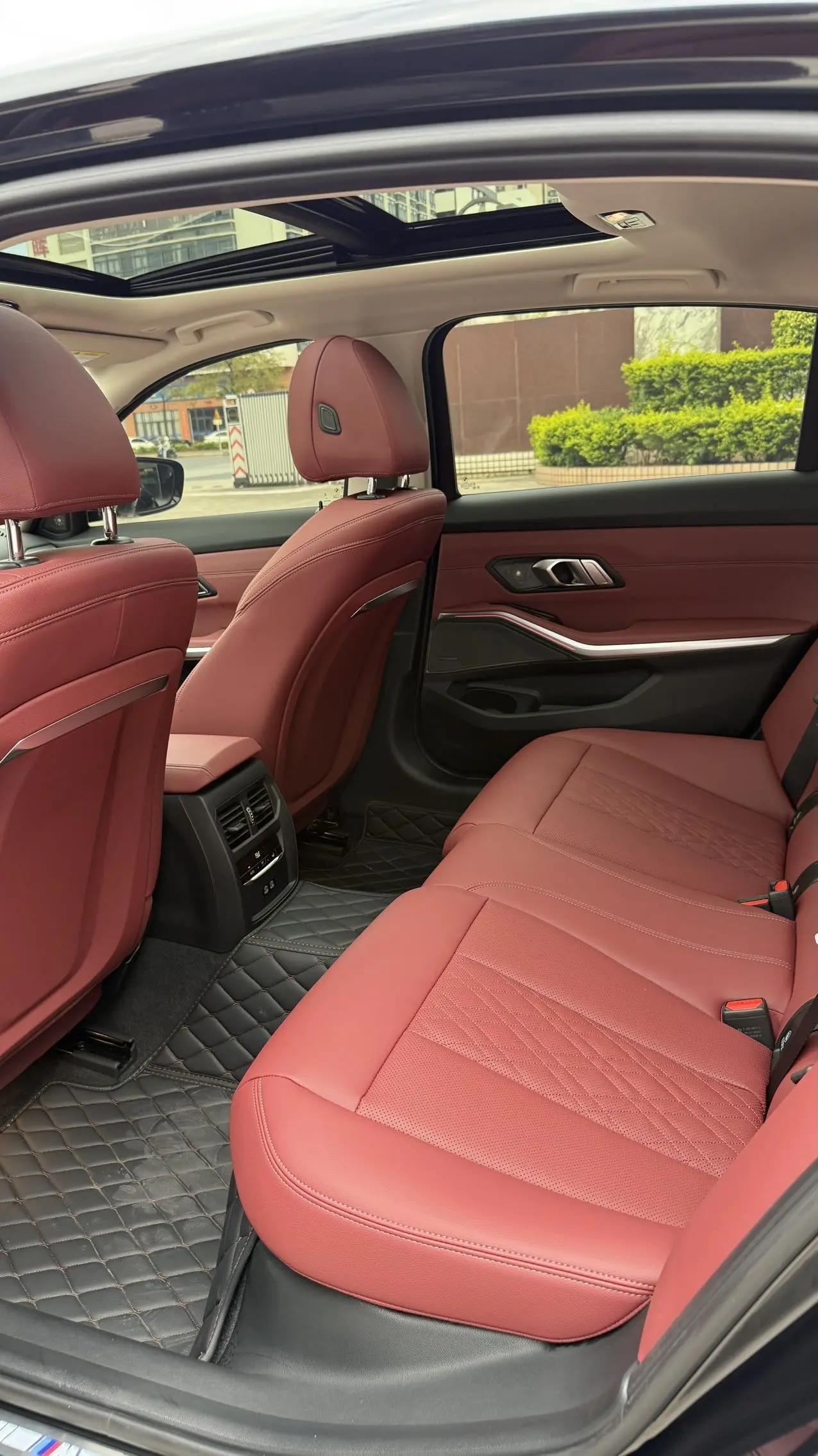 BMW 3 Series 2025 Model 330Li 2.0T M Sport Night Edition Automatic 6