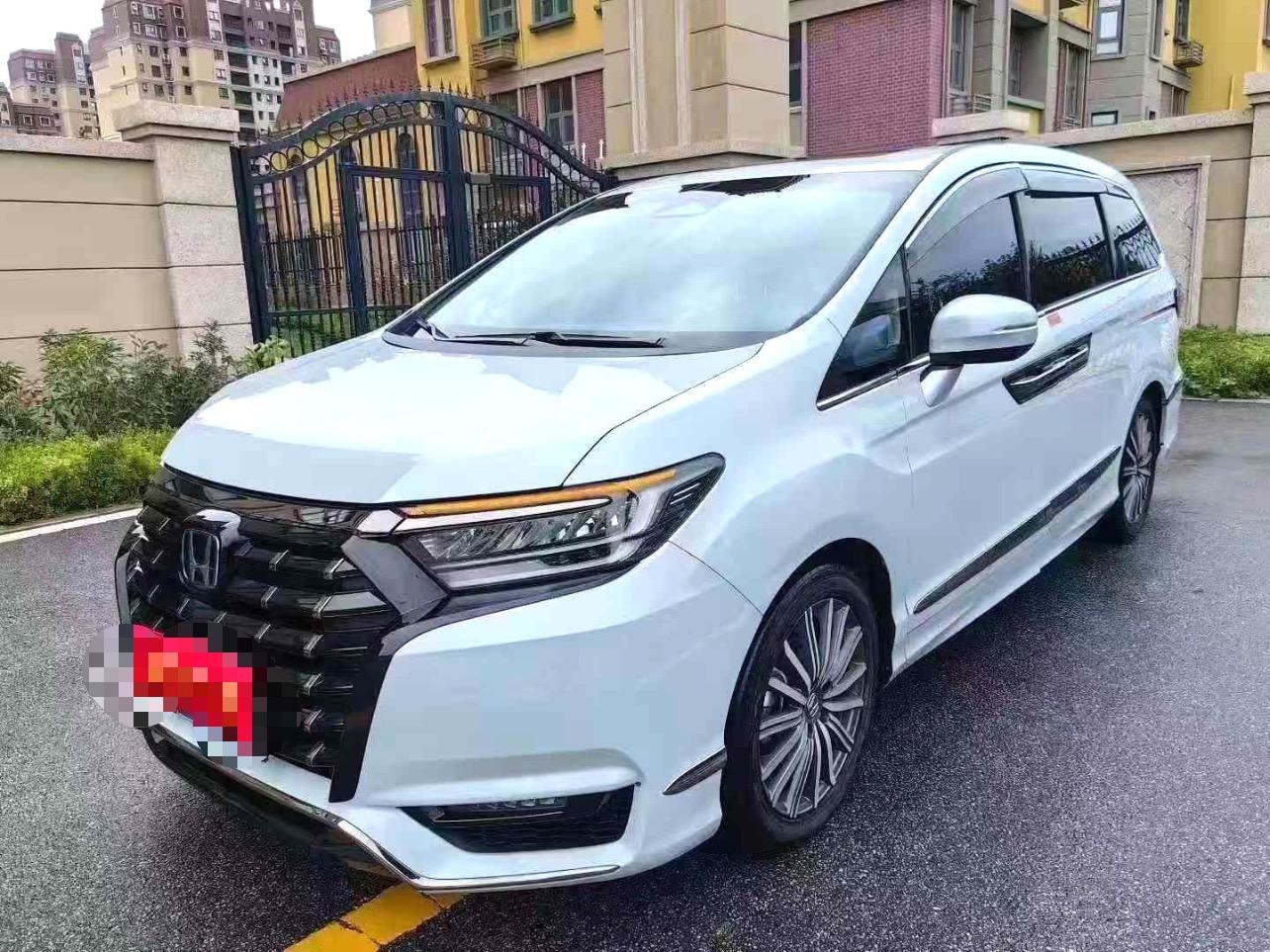 Honda 2024 Elysion e:HEV 2.0 CVT Luxury Edition Automatic