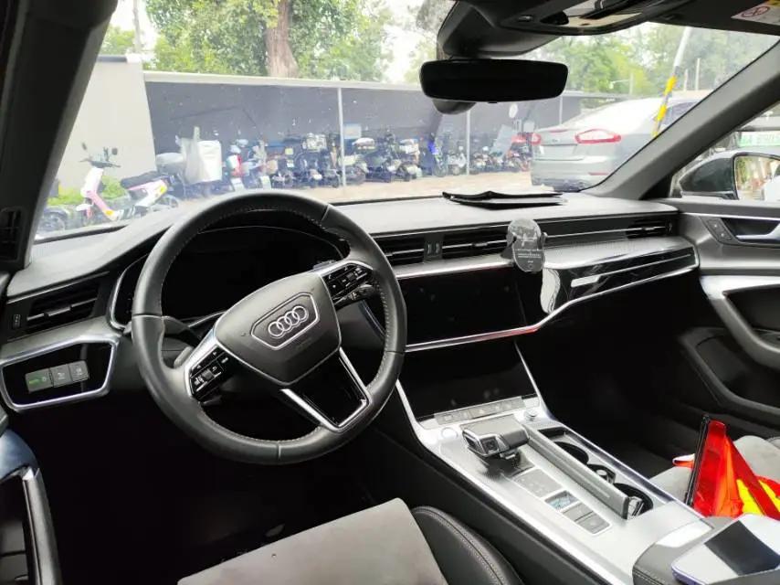 Audi A6L 2020 45 TFSI Selected Dynamic Type 7