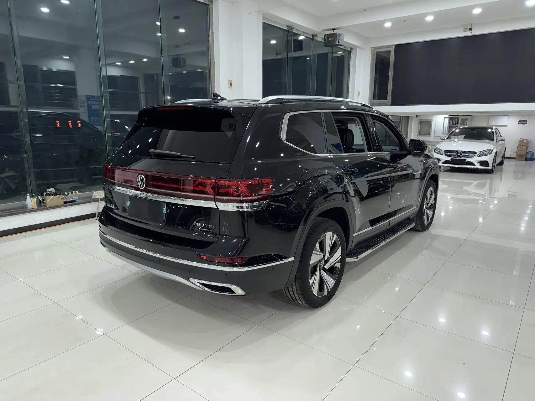 Volkswagen 2024 Teramont 2.0TSI 380TSI Four-Wheel-Drive Prestige Luxury Edition Automatic 3