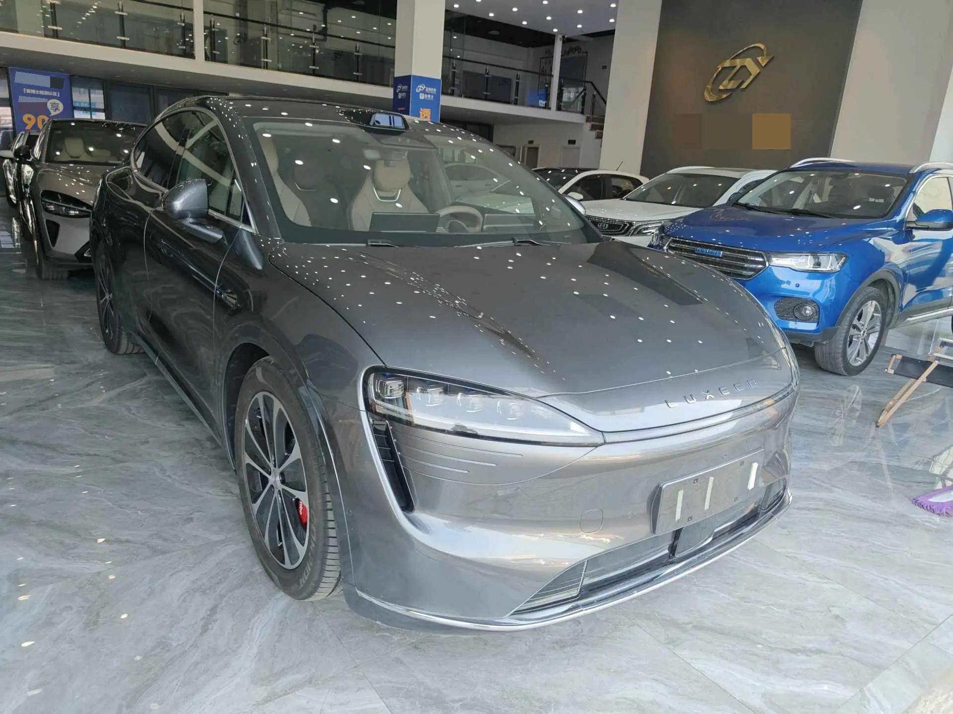 Intellectual 2025 R 7 251km Max Automatic Gear 3