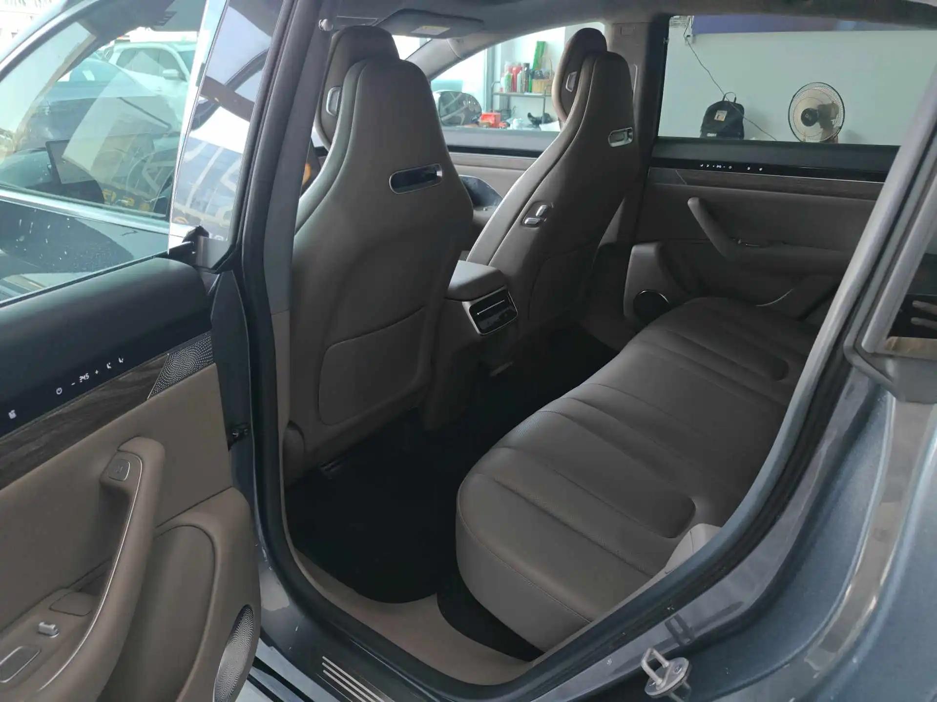 Intellectual 2025 R 7 251km Max Automatic Gear 7