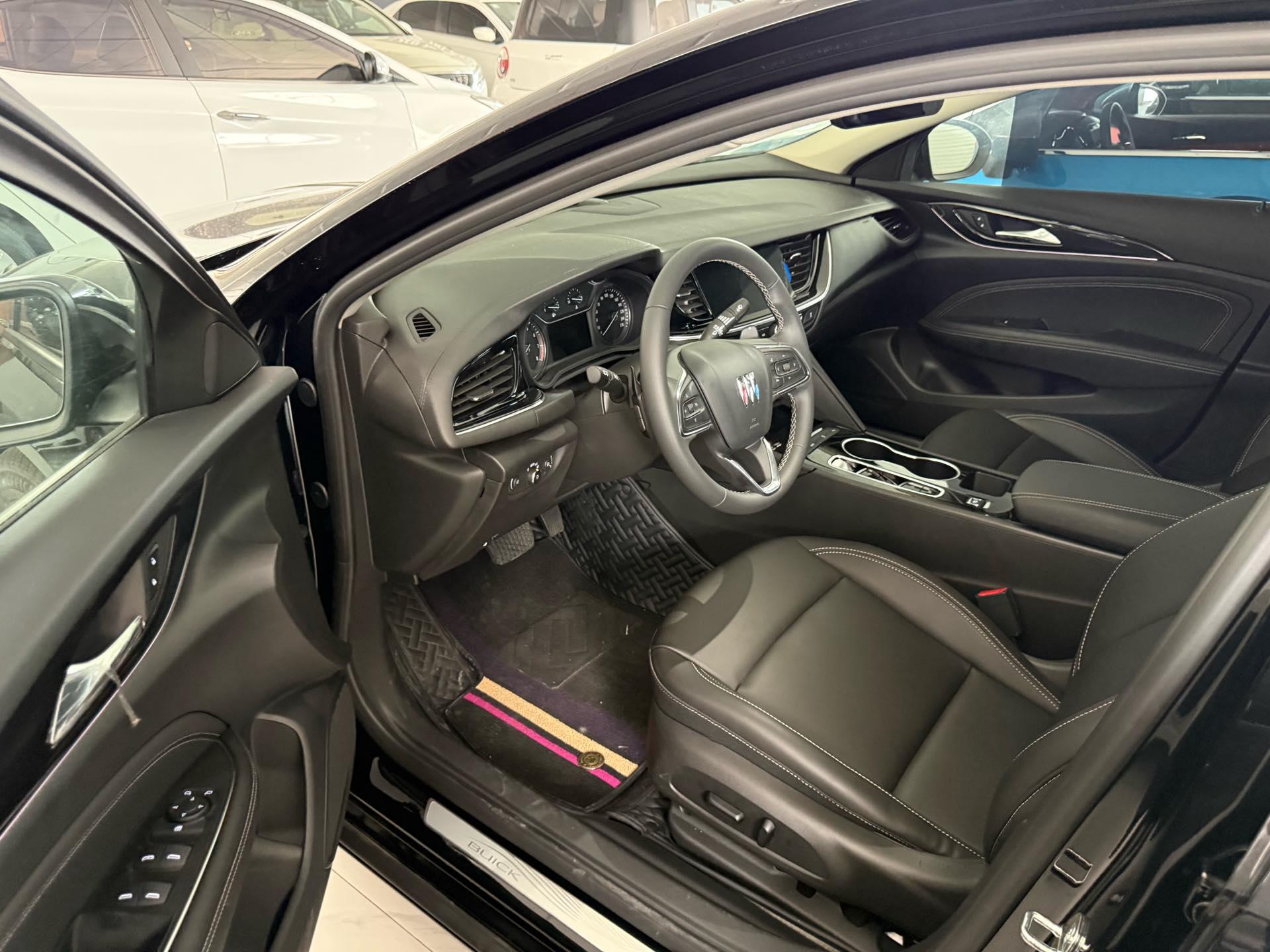 Buick 2024 Regal 1.5T 25T Ultra-Luxury Edition Automatic 3