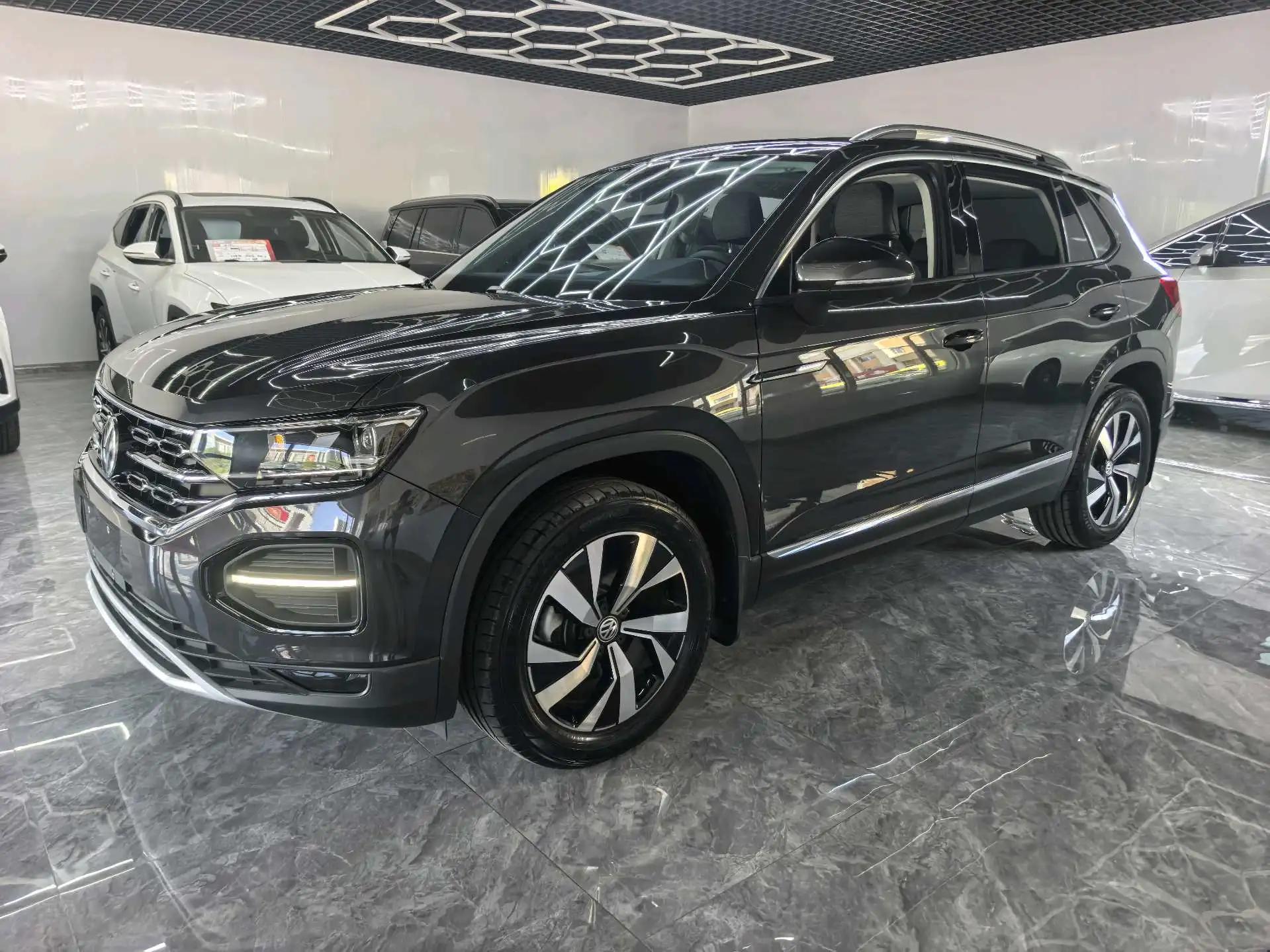 Открыть галерею: Tangyue 2022 280TSI Front-Wheel-Drive Luxury Smart Connectivity Edition