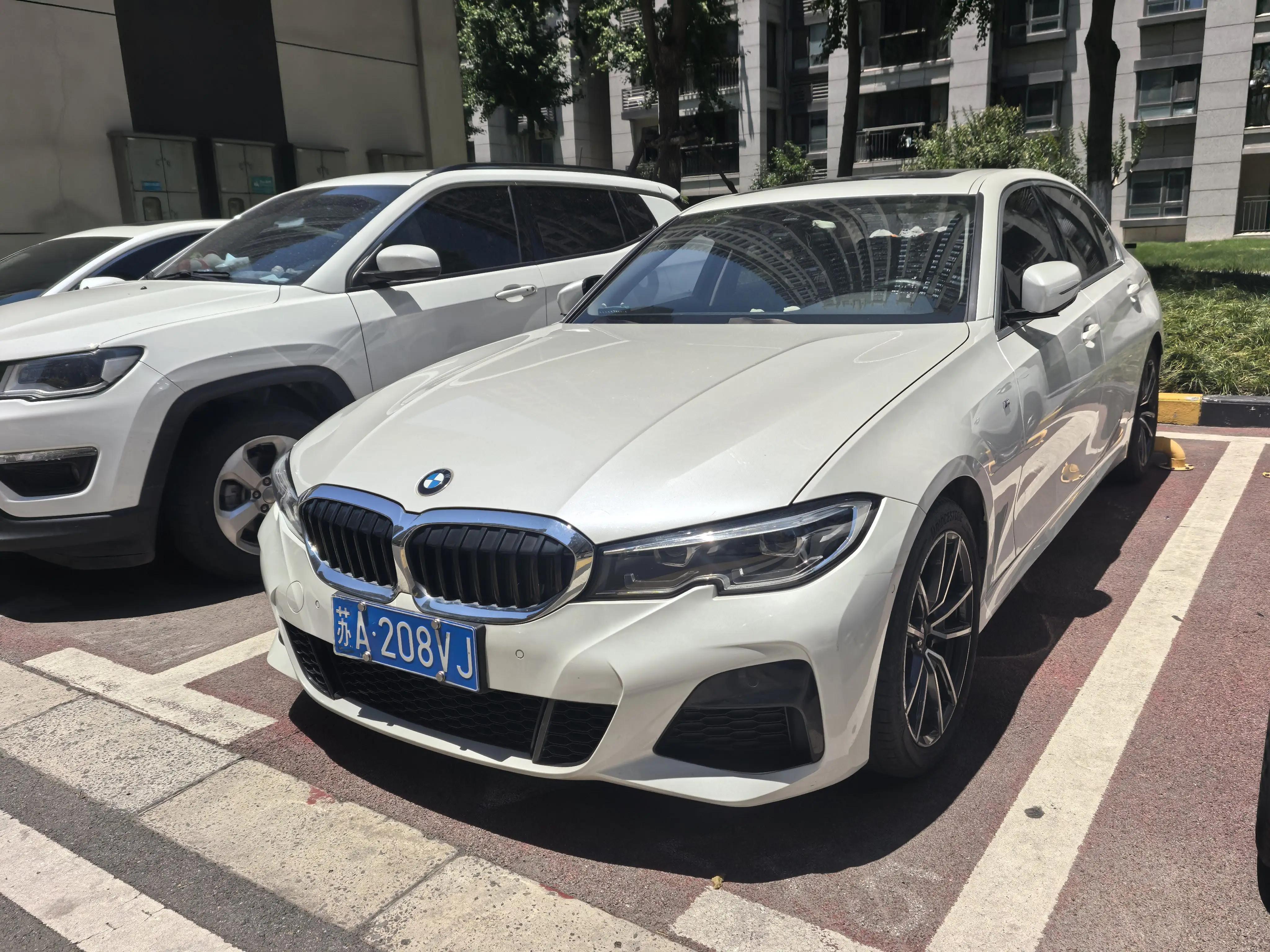 BMW 3 Series 2021 model 325Li M Sport Package