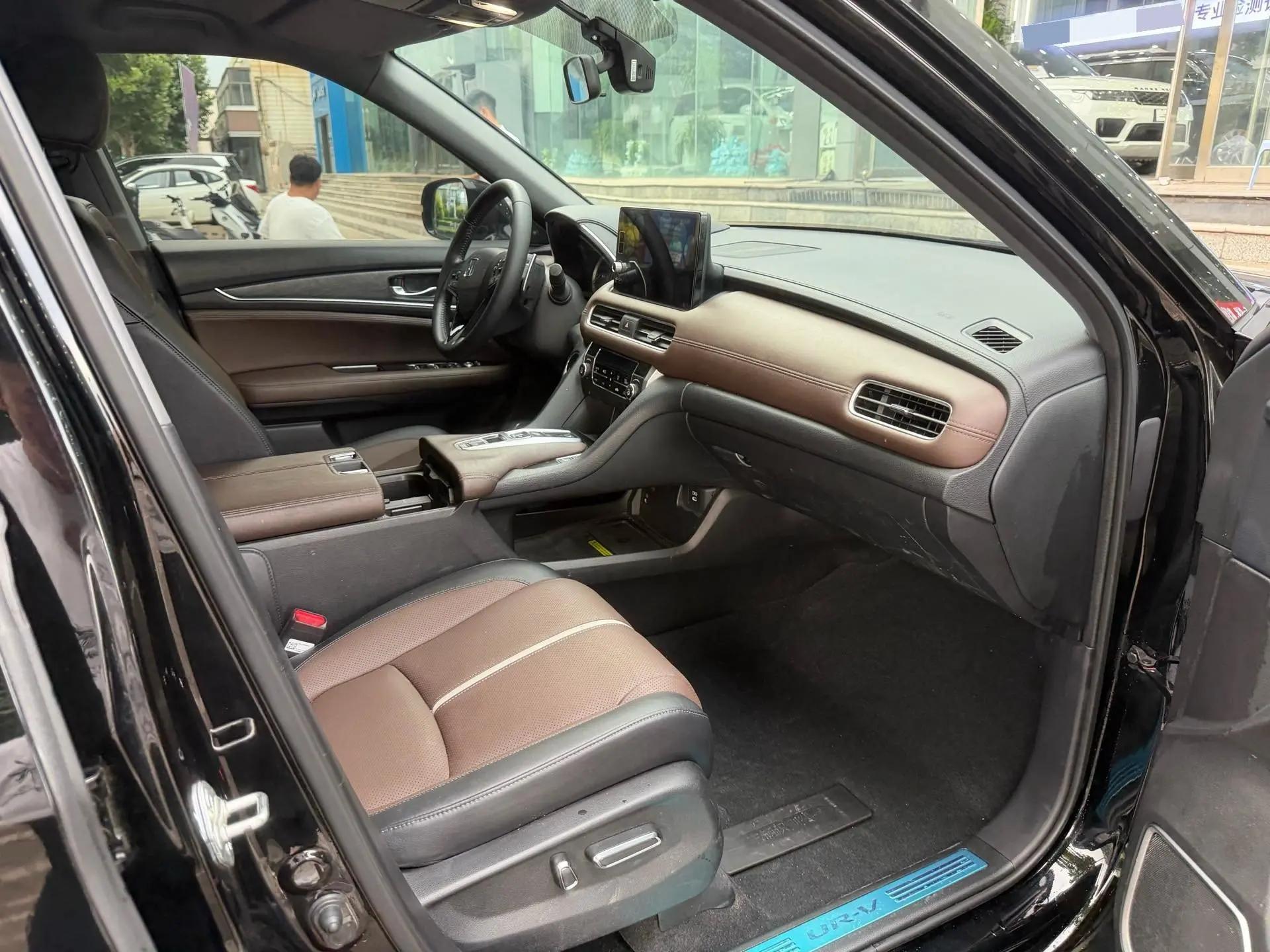 Honda 2024 UR-V 2.0T 370TURBO Front-Wheel Drive Prestige Edition Automatic 4