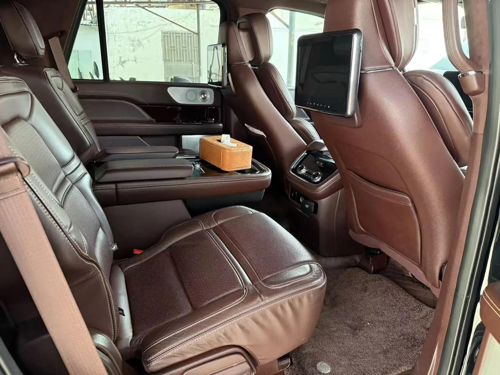 Navigator 2020 3.5T Presidential Series 5