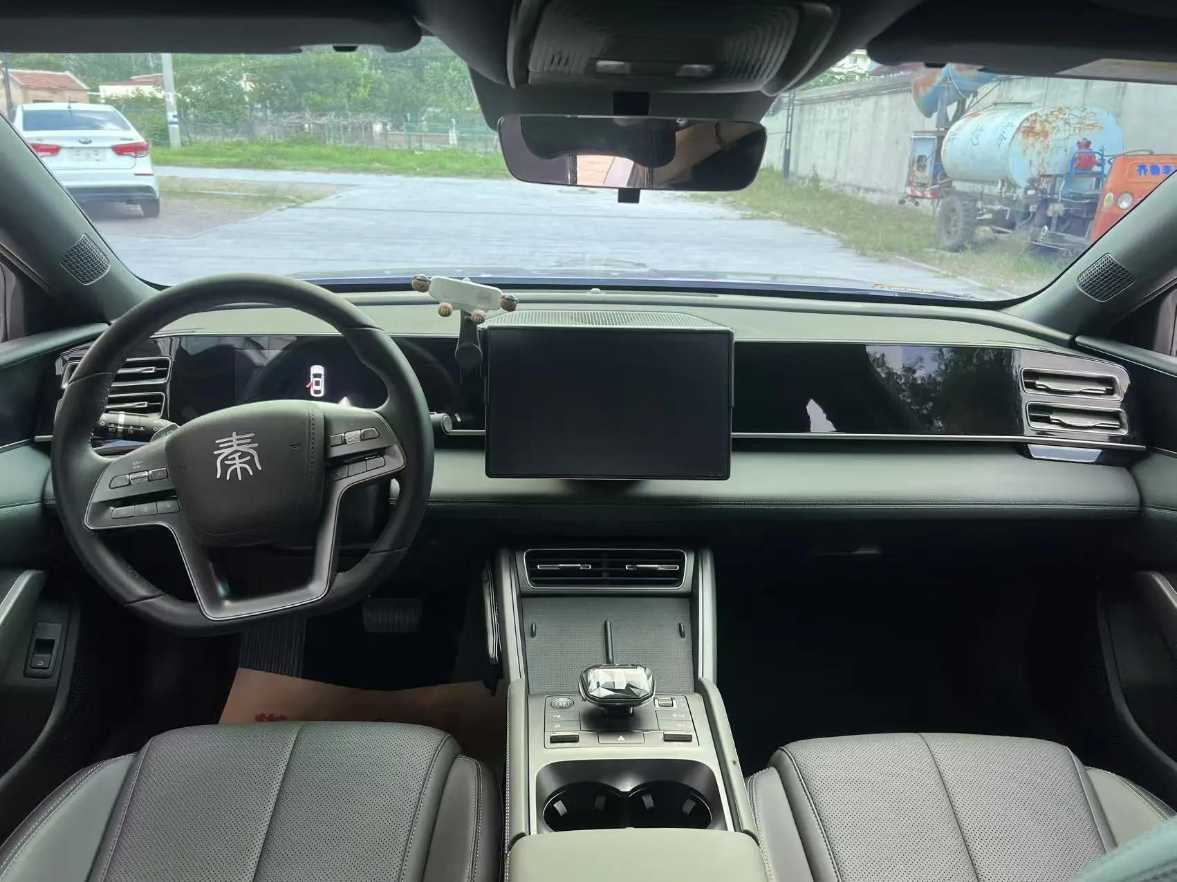 BYD 2025 Qin L DM-i 1.5 CVT Intelligent Driving Version 80KM Leading Model Automatic 8