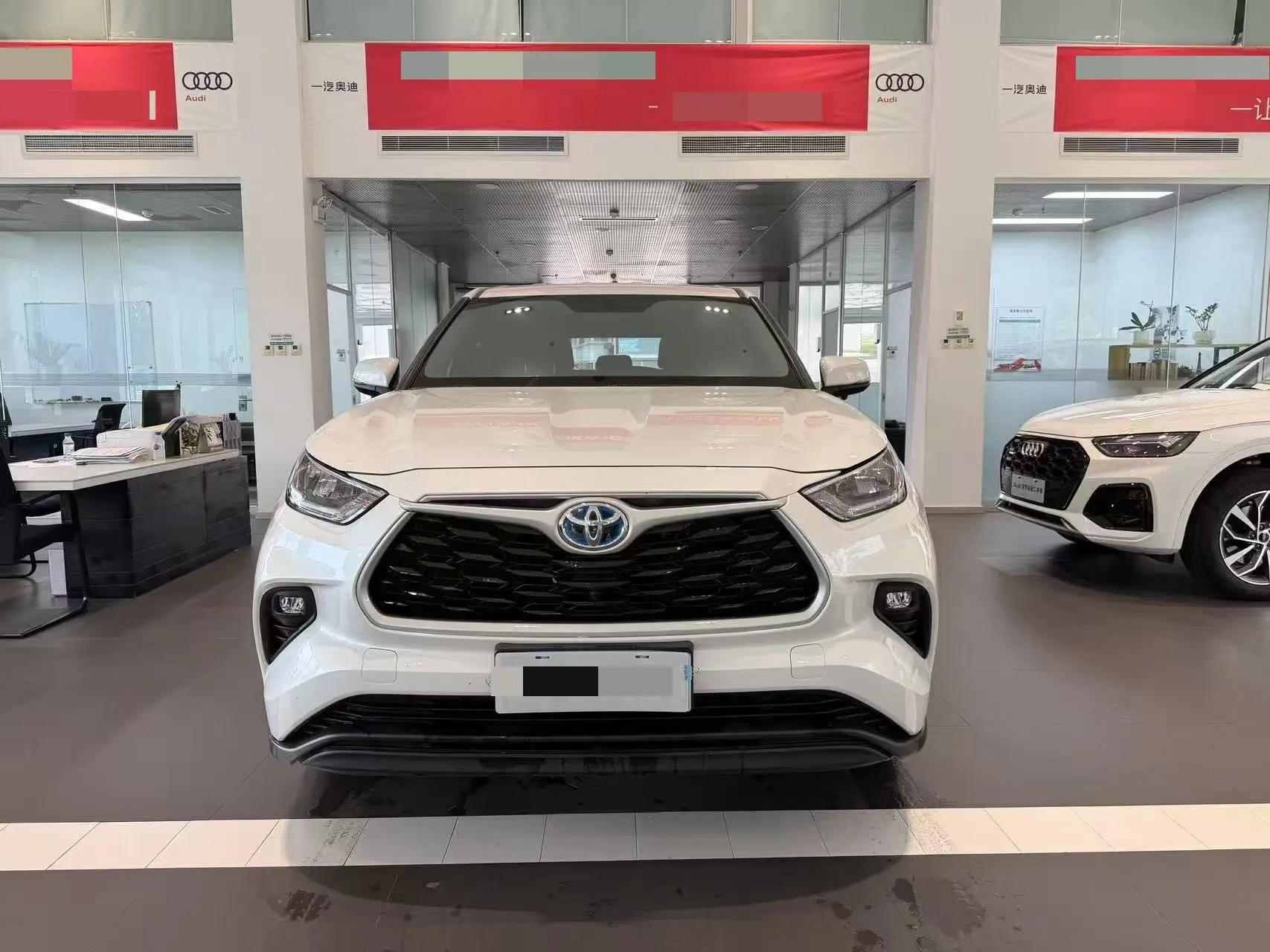 Toyota 2023 Highlander Dual Engine 2.5 Stepless Intelligent Electric Hybrid Four-wheel Drive Elite Edition 7-seat Automatic Transmission 4