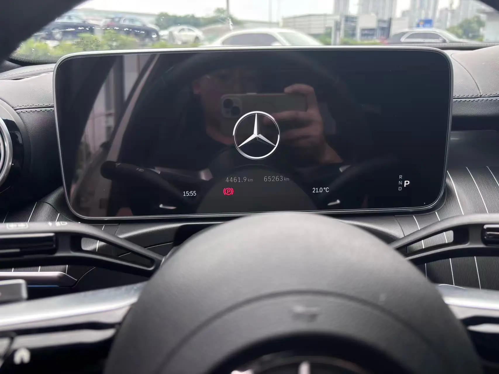 Mercedes Benz Class C 2023 C 260 L Night Sports Edition 3