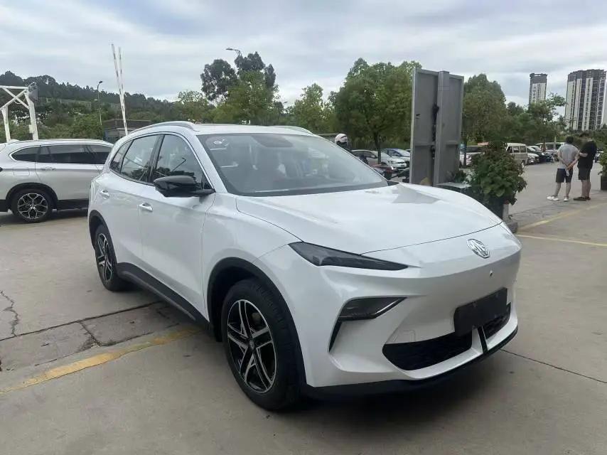 MG 2025款 MG ES5 515plus 后驱版 自动挡 2