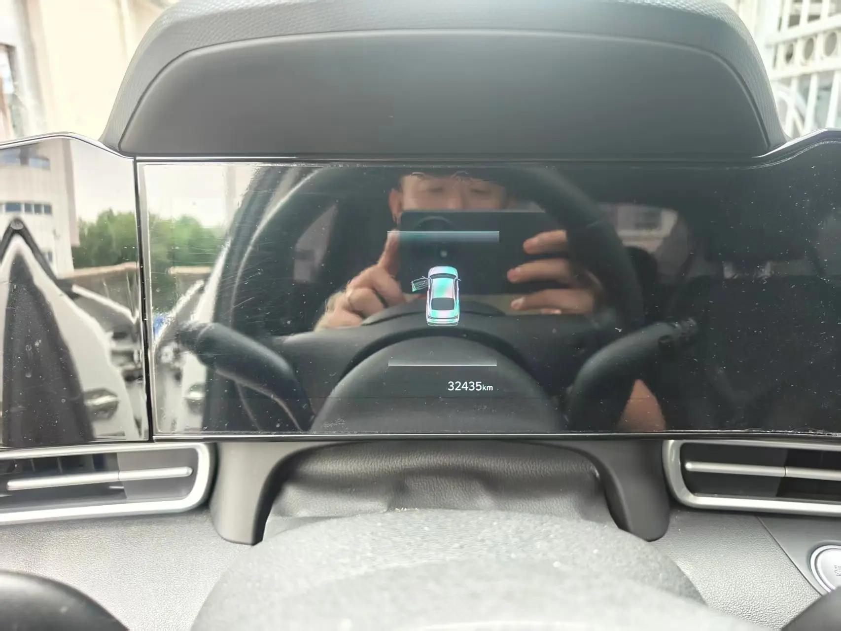 Elantra 2023 1.5L CVT LUX Prestige Edition 6