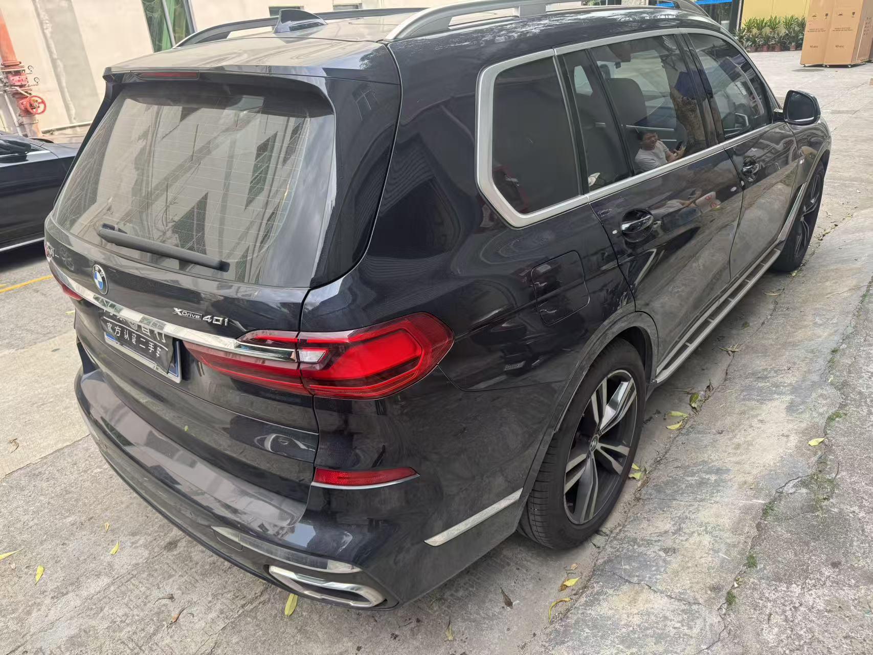 BMW X7 2022 xDrive40i exclusive M sports suit 5