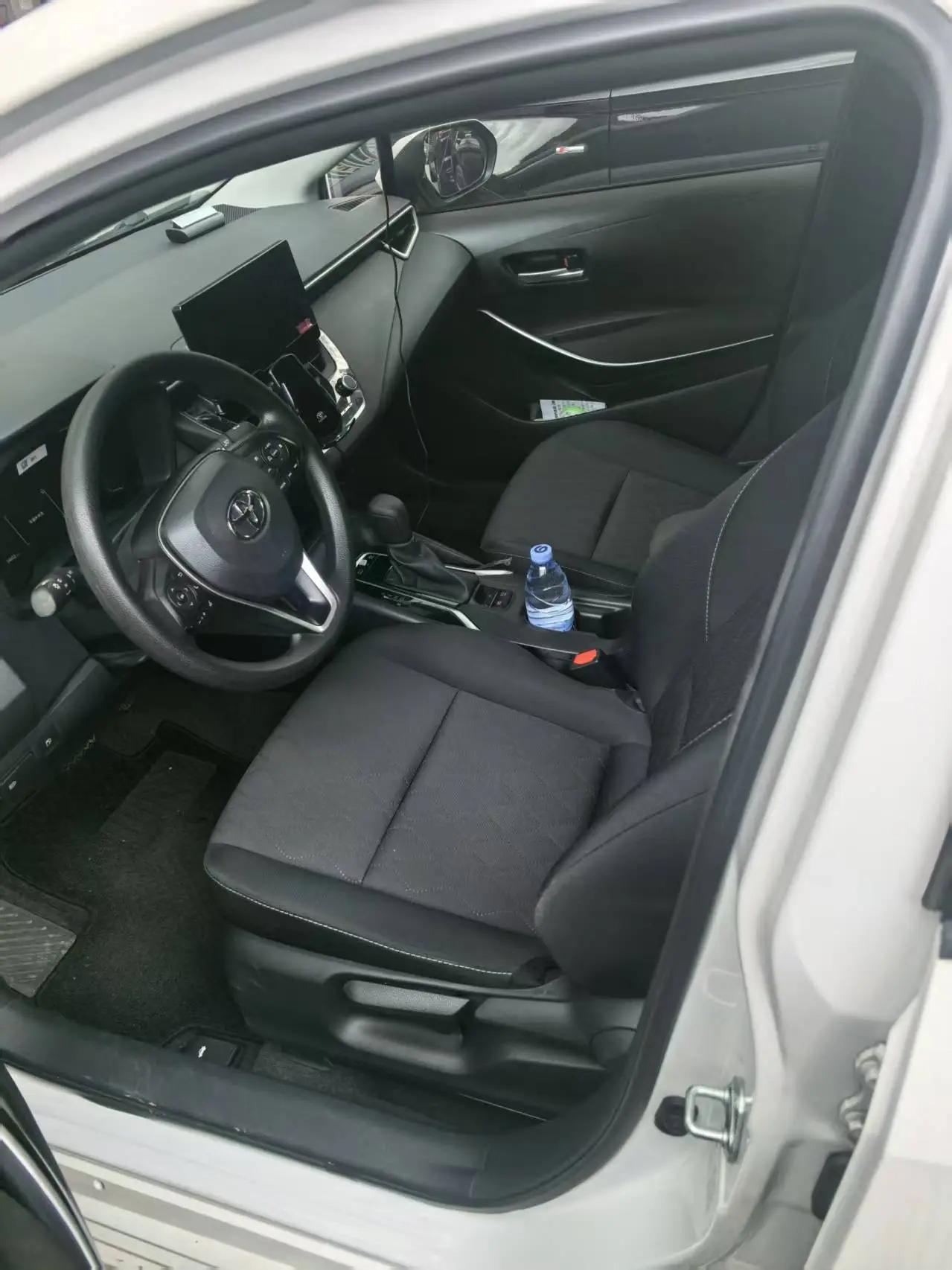 Toyota 2023 Corolla Double Engine 1.8 Stepless Intelligent Electric Hybrid Pioneer Edition Automatic Gear 2