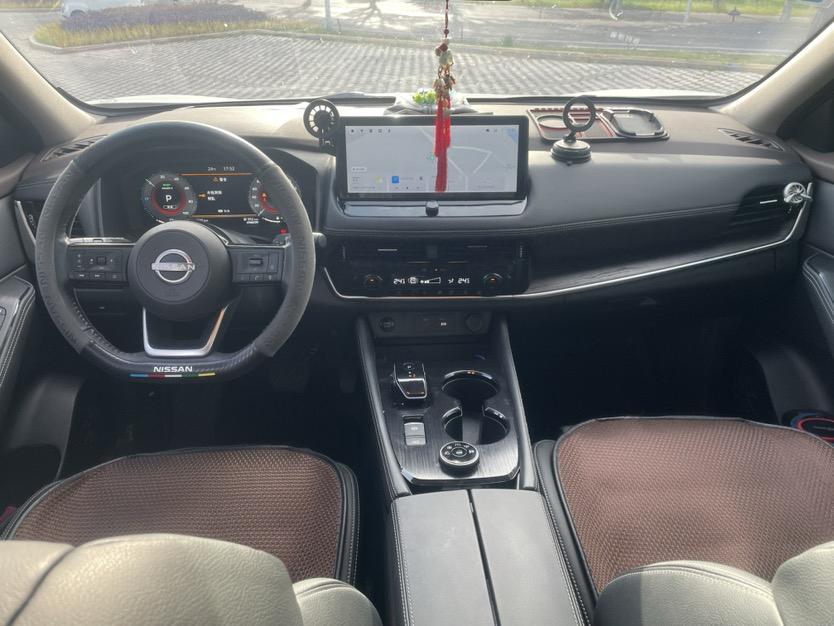 Nissan 2023 Qijun e-POWER Super Mixed Dual Motor Four-wheel Drive Extreme Automatic Gear 3