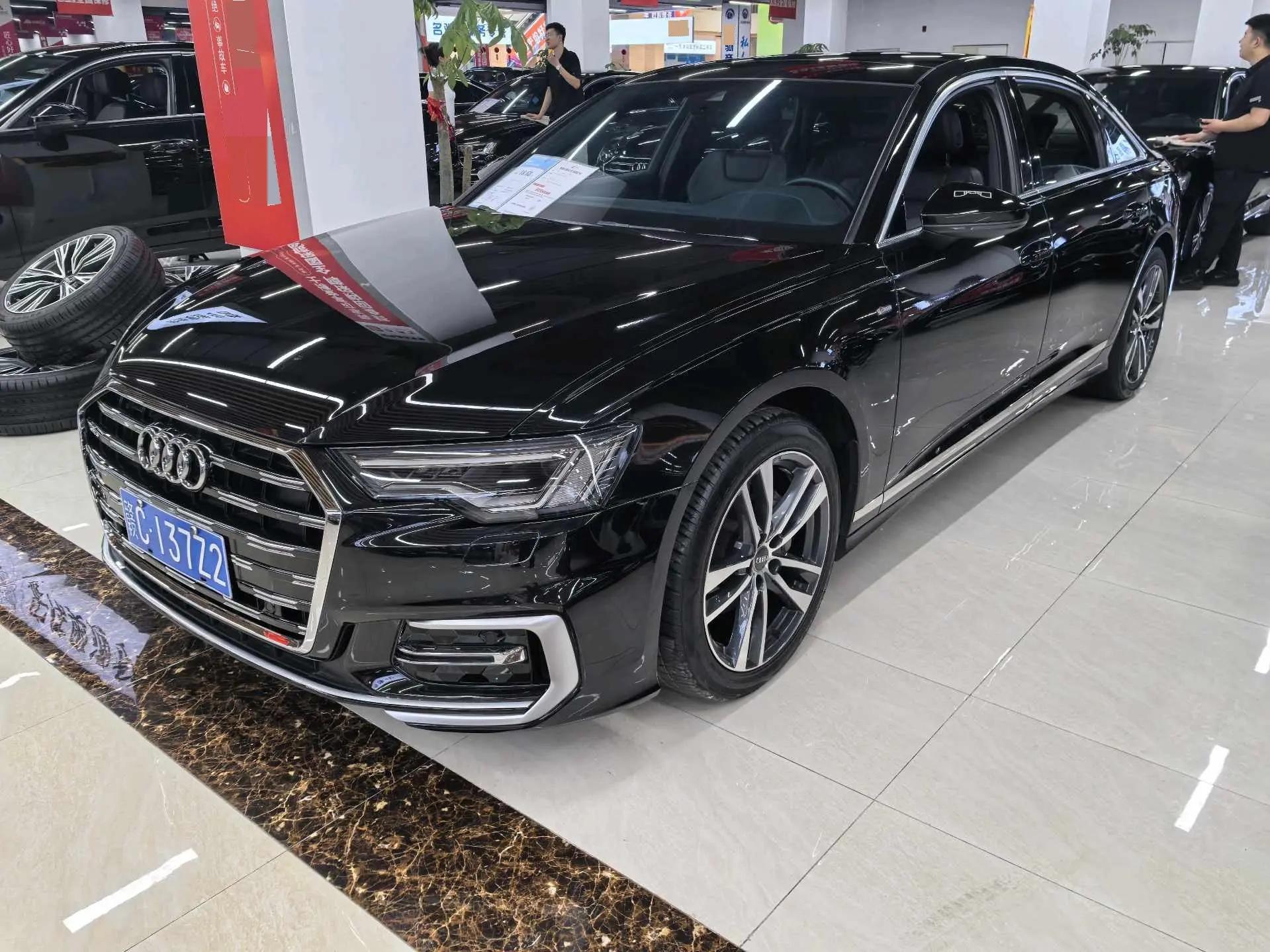 Audi A6L 2020 40 TFSI Deluxe Dynamic