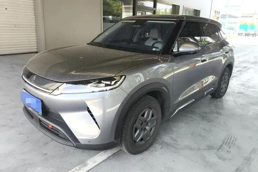BYD 2025 Yuan UP 301KM Pilot Automatic Gear