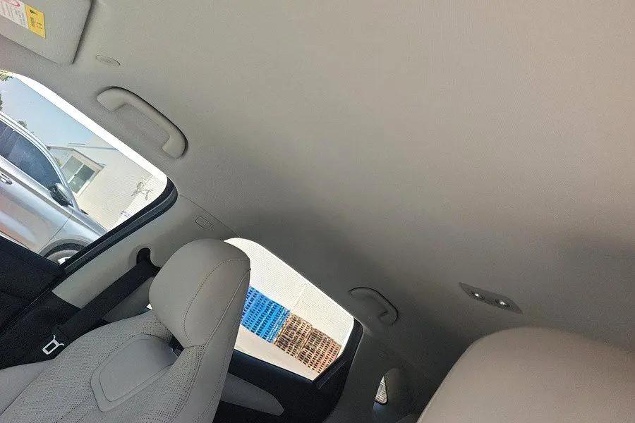 BYD 2025 Yuan UP 301KM Pilot Automatic Gear 3
