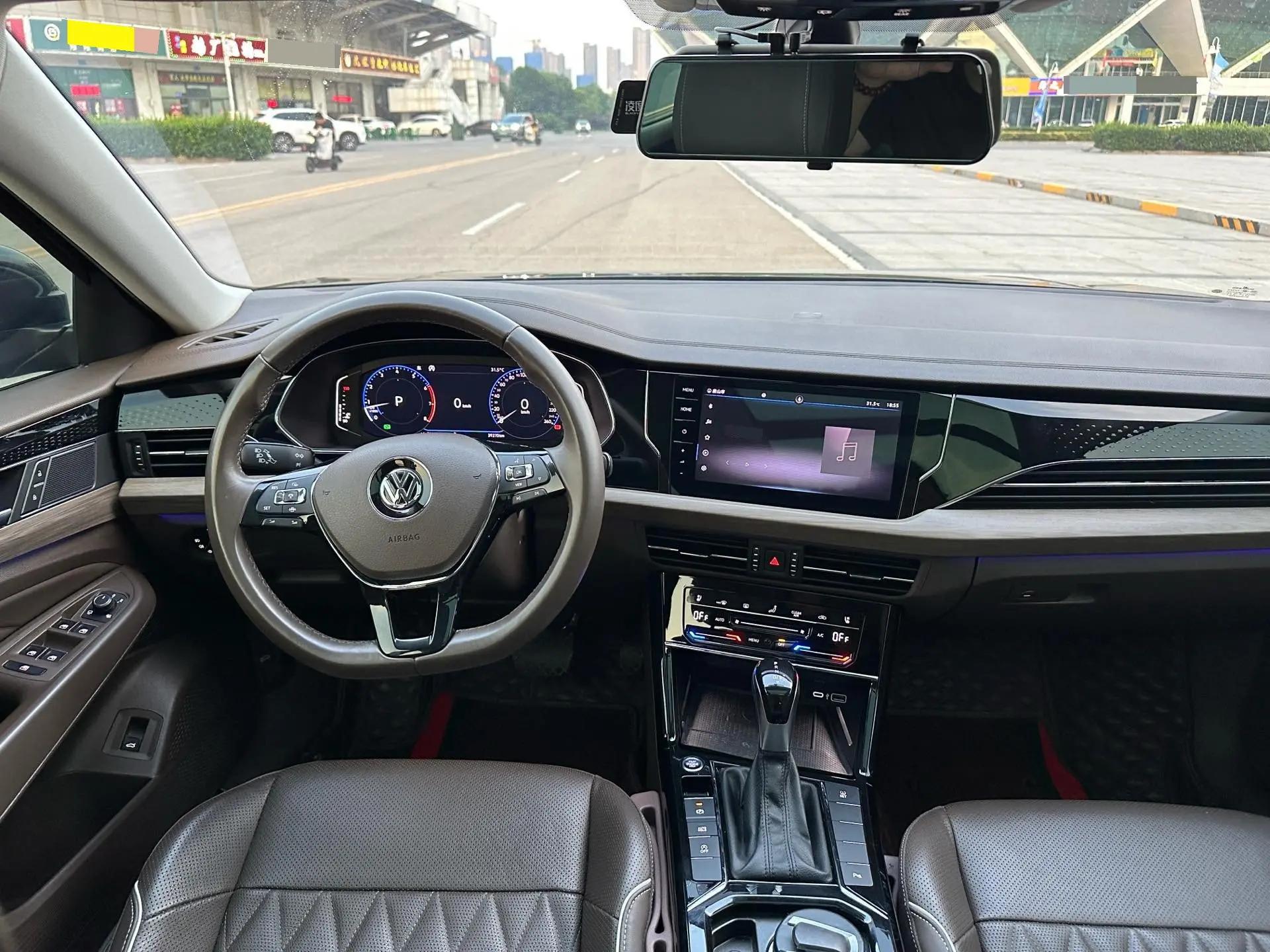 Passat 2020, 330TSI Luxury Edition, China VI compliant 9