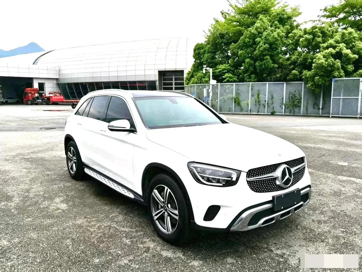 Mercedes Benz GLC 2021 GLC 260 L 4MATIC Dynamic 3