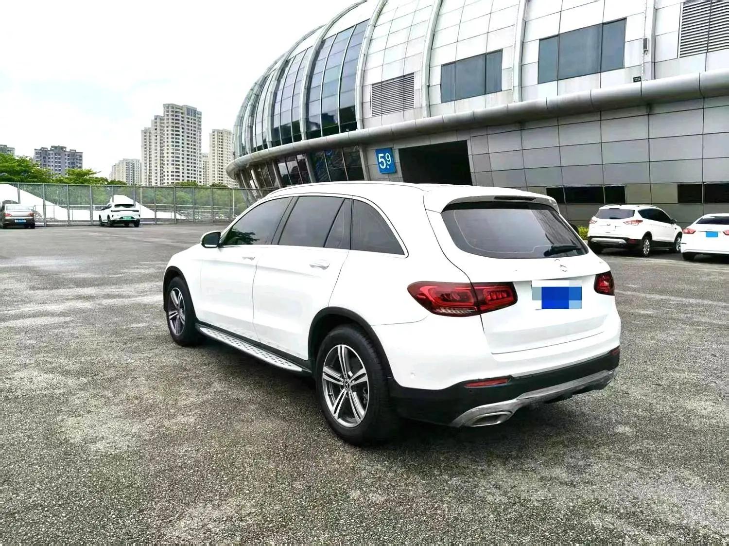 Mercedes Benz GLC 2021 GLC 260 L 4MATIC Dynamic 7