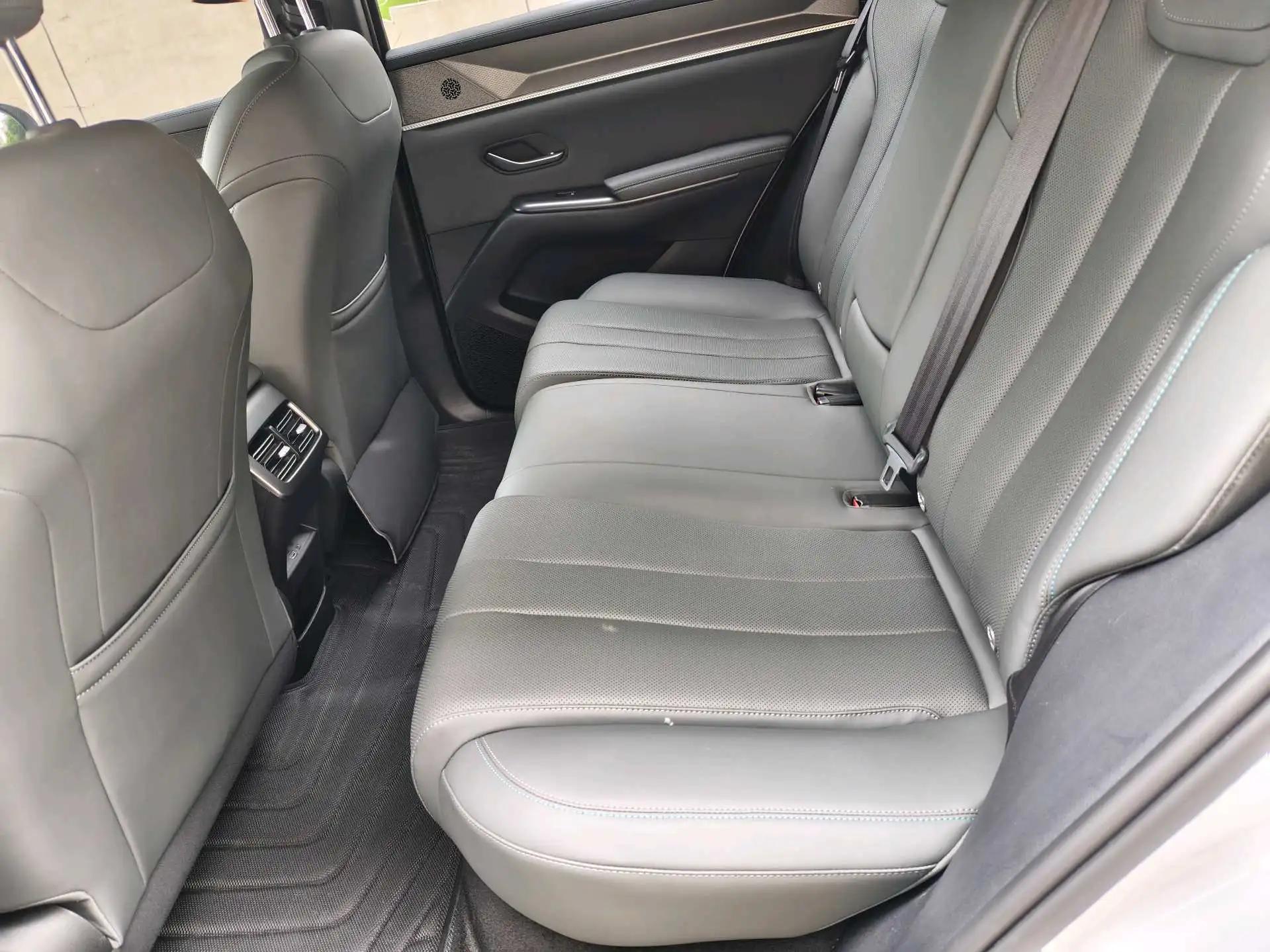 BYD Song Pro New Energy 2025 Song Pro DM-i 1.5 Stepless Smart Driving Edition 75KM Leading Automatic Gear 8